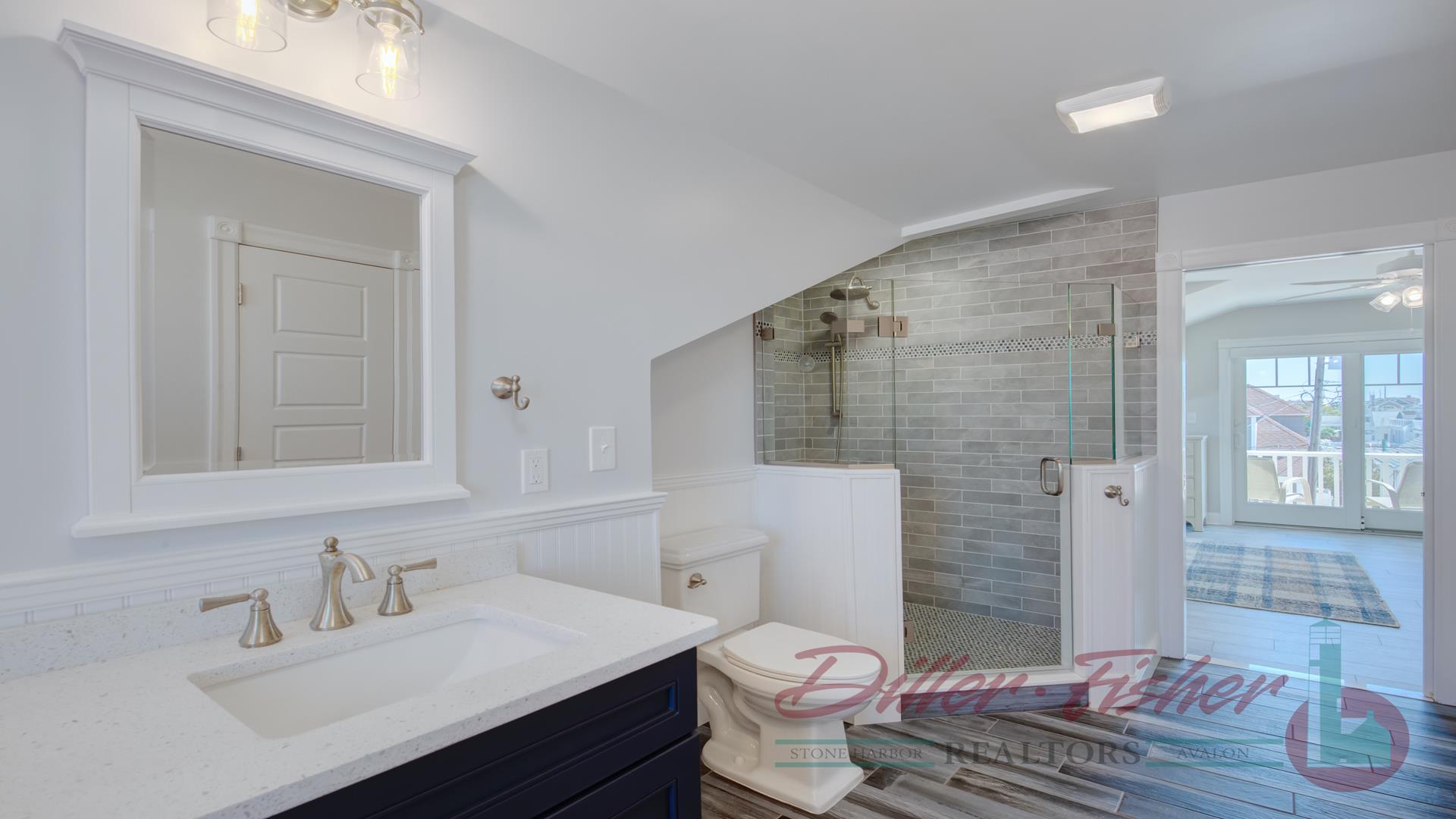 307 86th Street, Stone Harbor (Center)