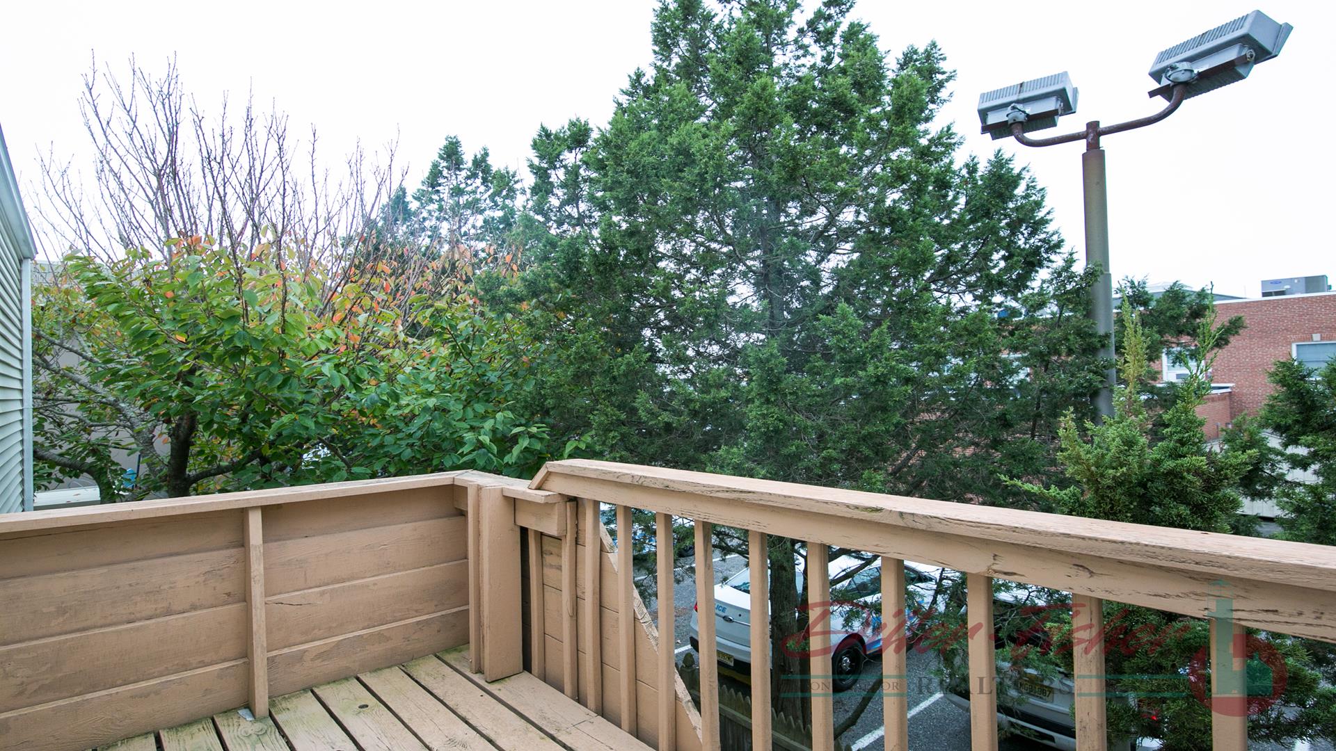 151 95th Street, Stone Harbor (Mid-Island)