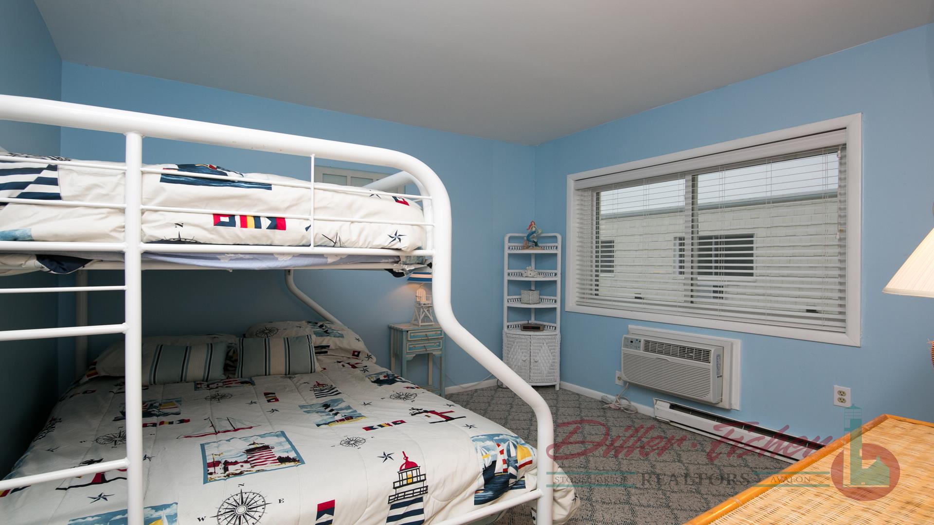 151 95th Street, Stone Harbor (Mid-Island)