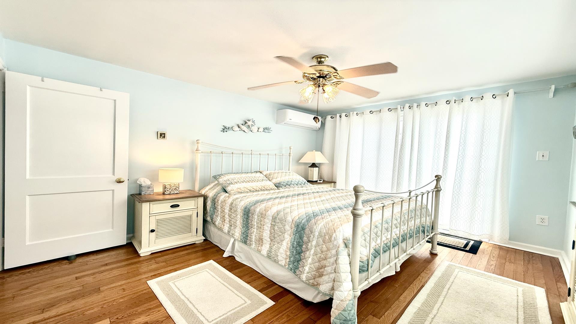 384 94th Street, Stone Harbor (Mid-Island)