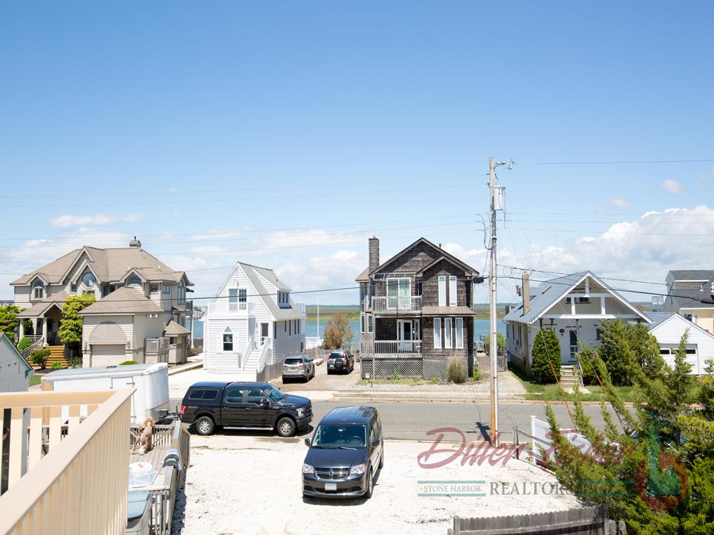 384 94th Street, Stone Harbor (Mid-Island)