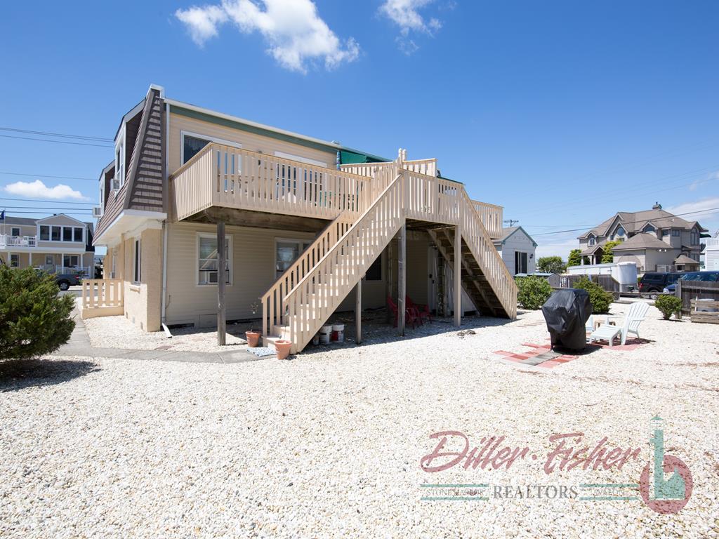 384 94th Street, Stone Harbor (Mid-Island)