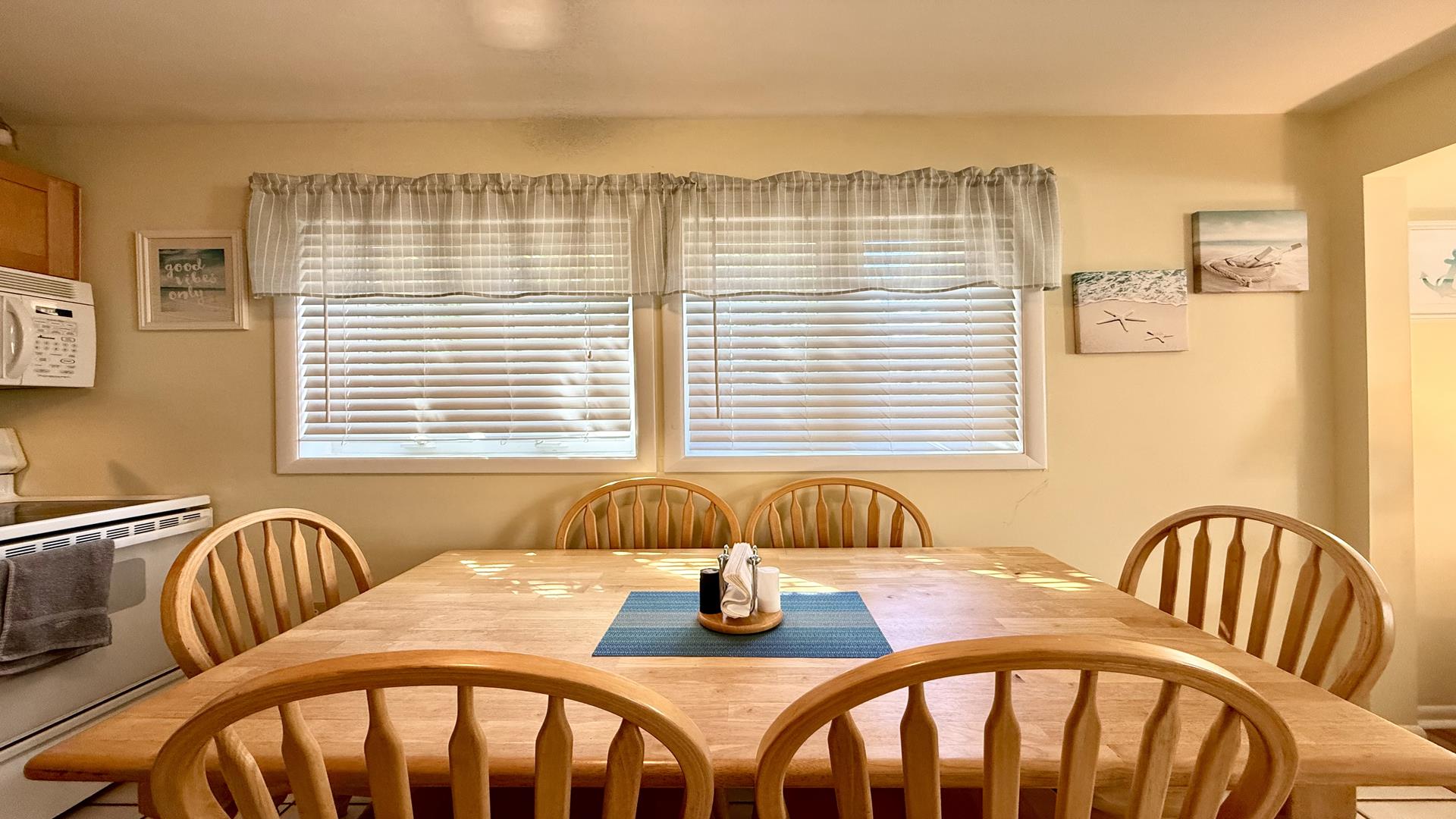 151 95th St, Stone Harbor (Center)