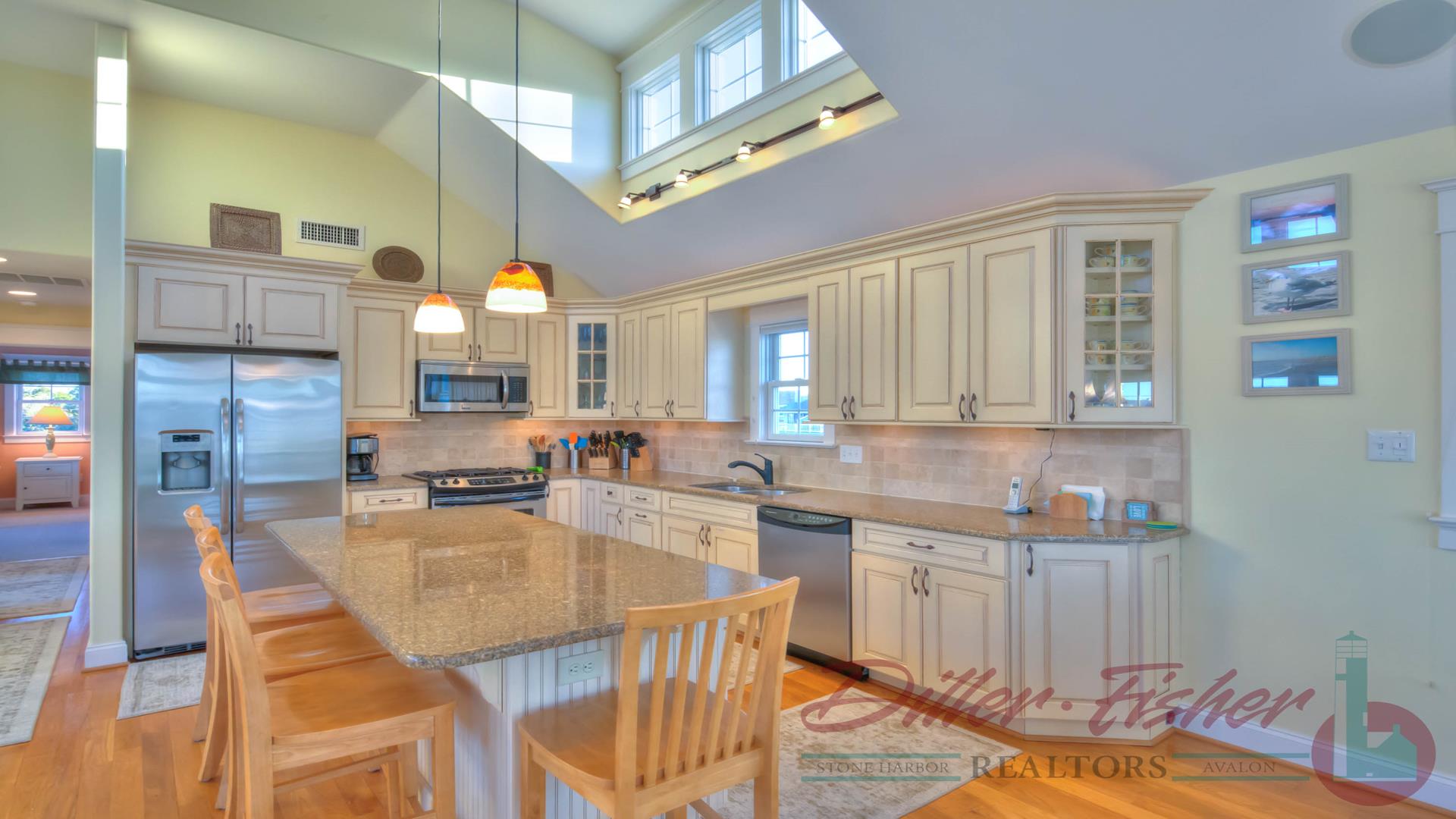 10218 Third Avenue, Stone Harbor (Mid-Island) - Picture 4