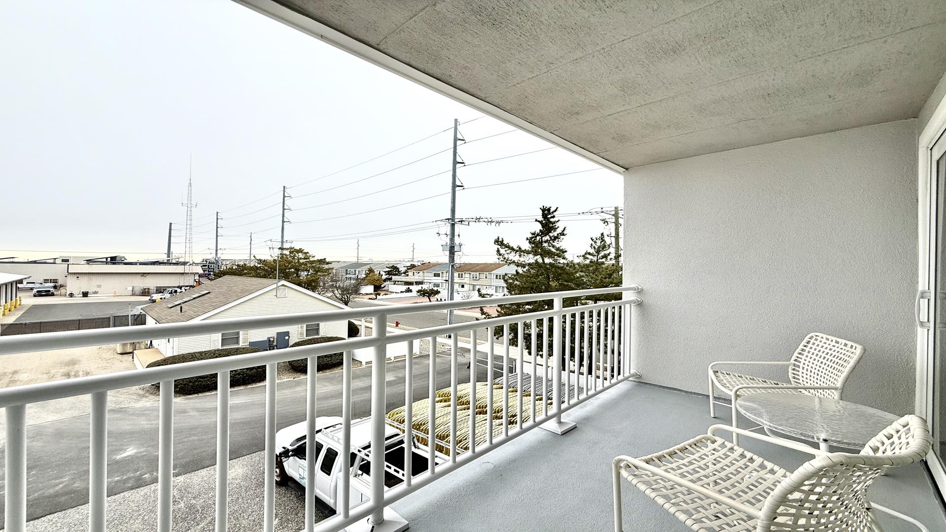 8001 Second Avenue, Stone Harbor (Mid-Island)