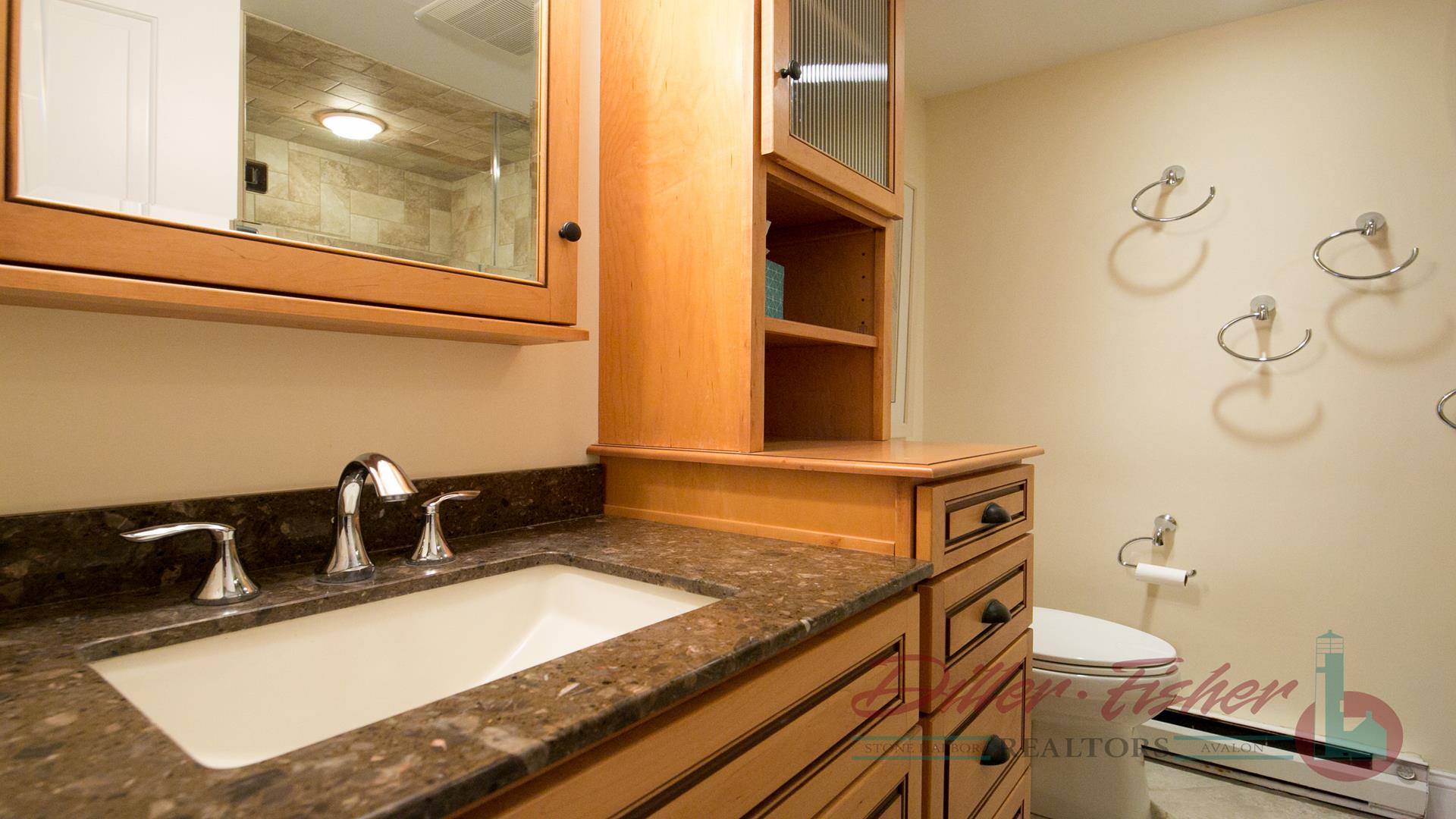 151 95th Street, Stone Harbor (Mid-Island)