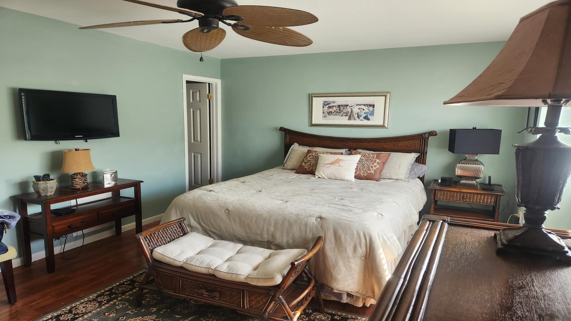 249 80th Street, avalon (Mid-Island)