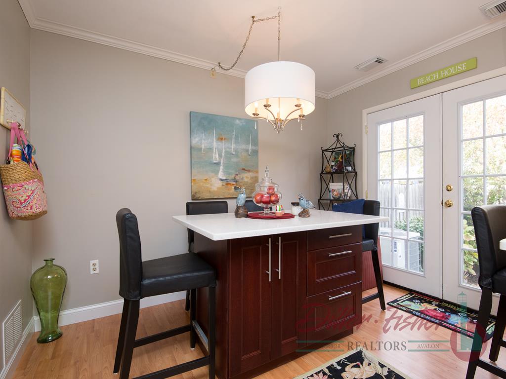 249 80th Street, avalon (Mid-Island)