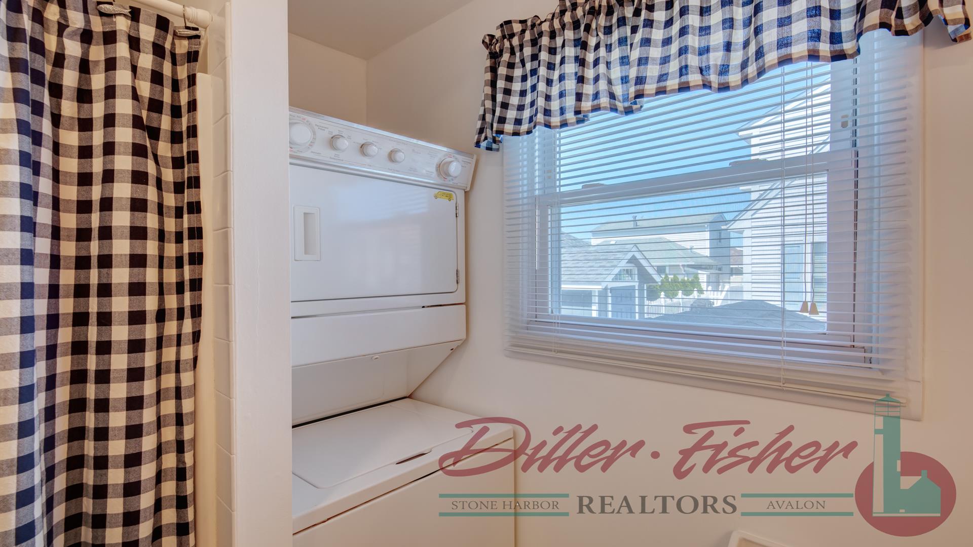 231 109th Street - 1st floor, Stone Harbor (Mid-Island)