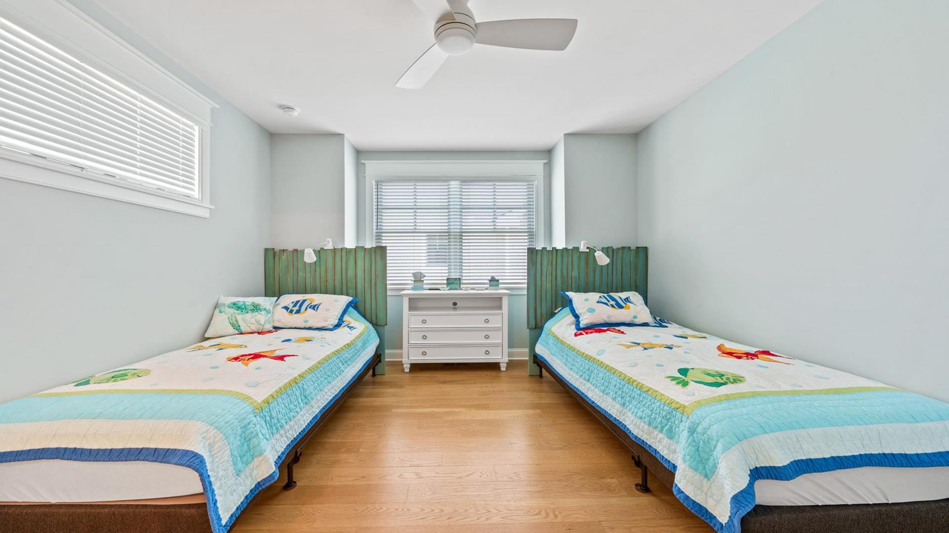 141 18th Street, Avalon (Mid-Island)