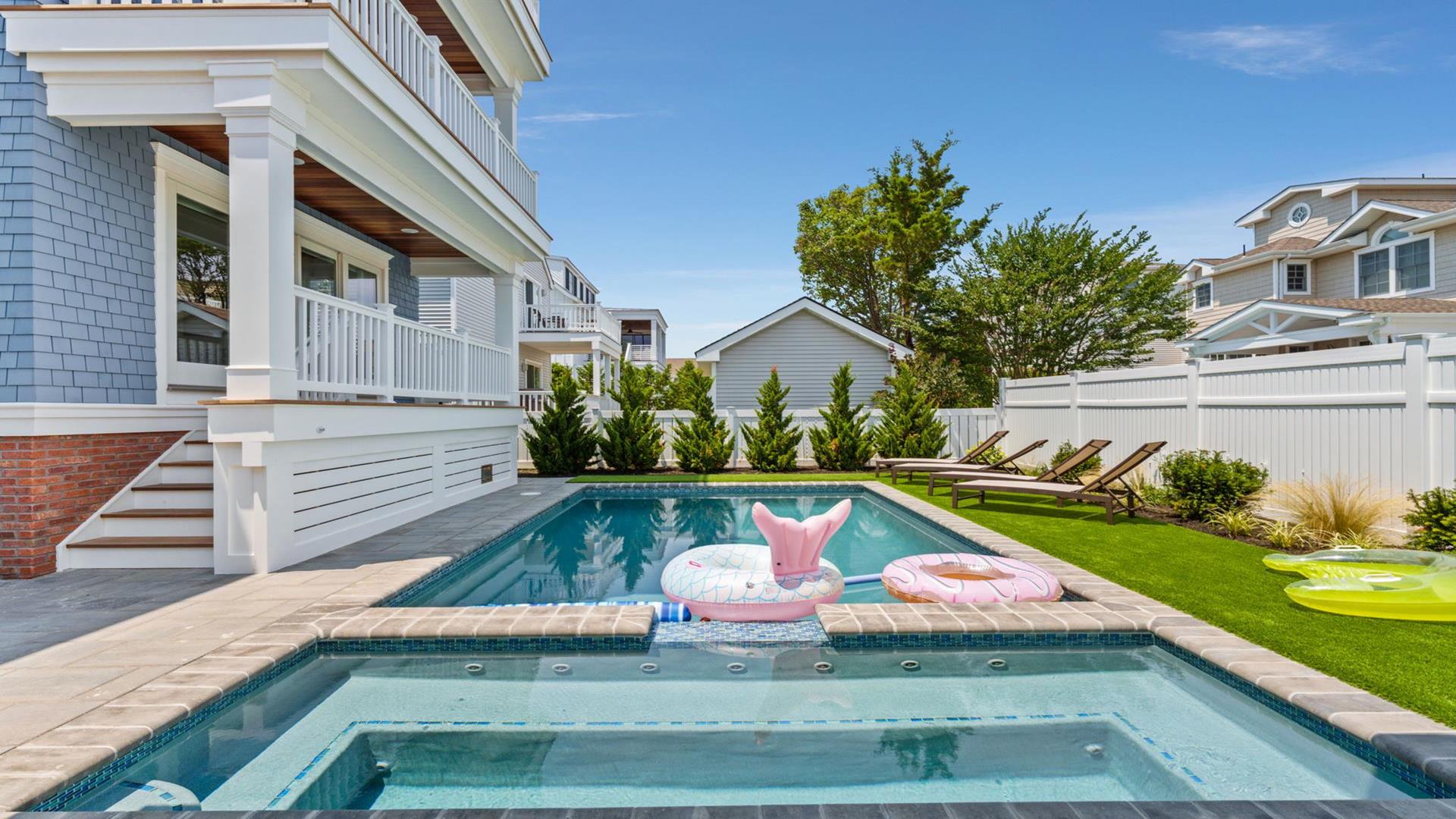 141 18th Street, Avalon (Mid-Island)