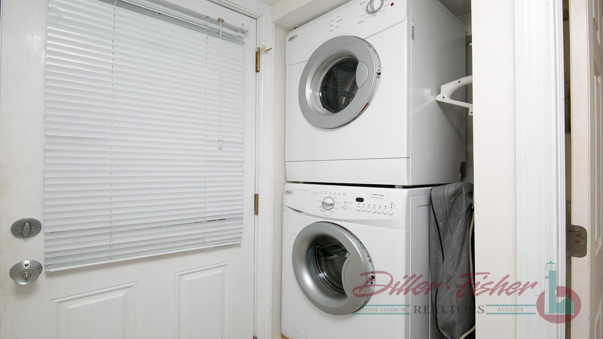 10711 Sunset Drive, Stone Harbor (Bay Front)