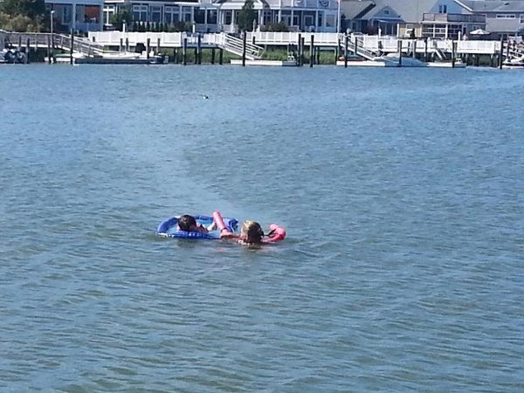 10711 Sunset Drive, Stone Harbor (Bay Front)