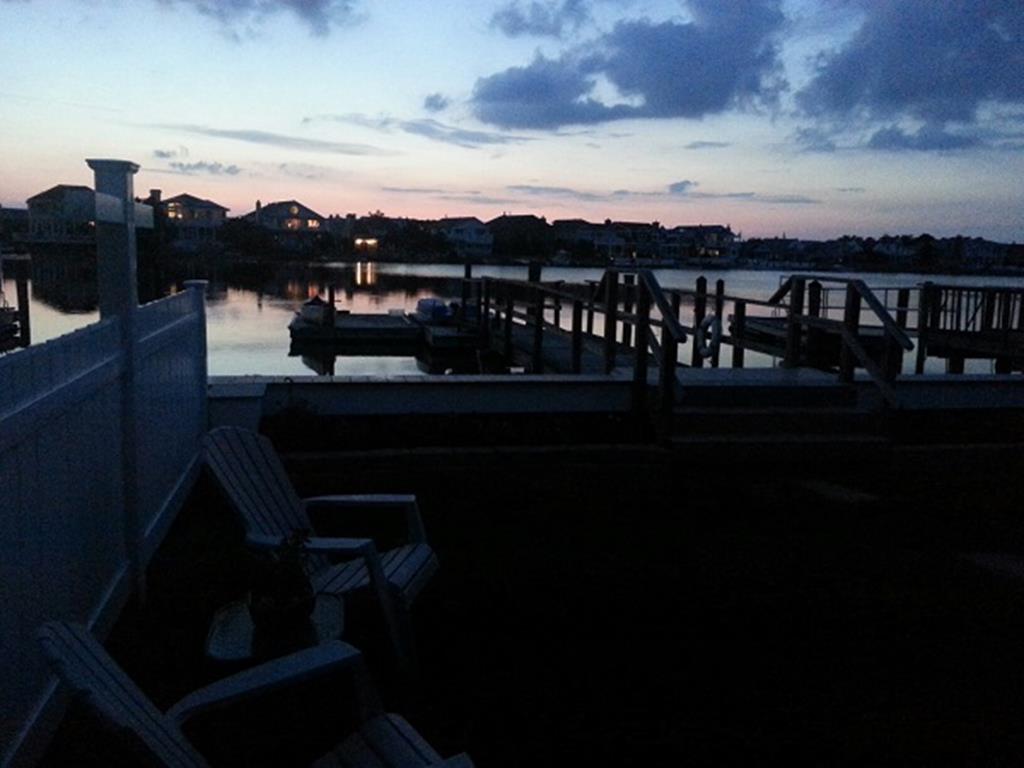 10711 Sunset Drive, Stone Harbor (Bay Front)