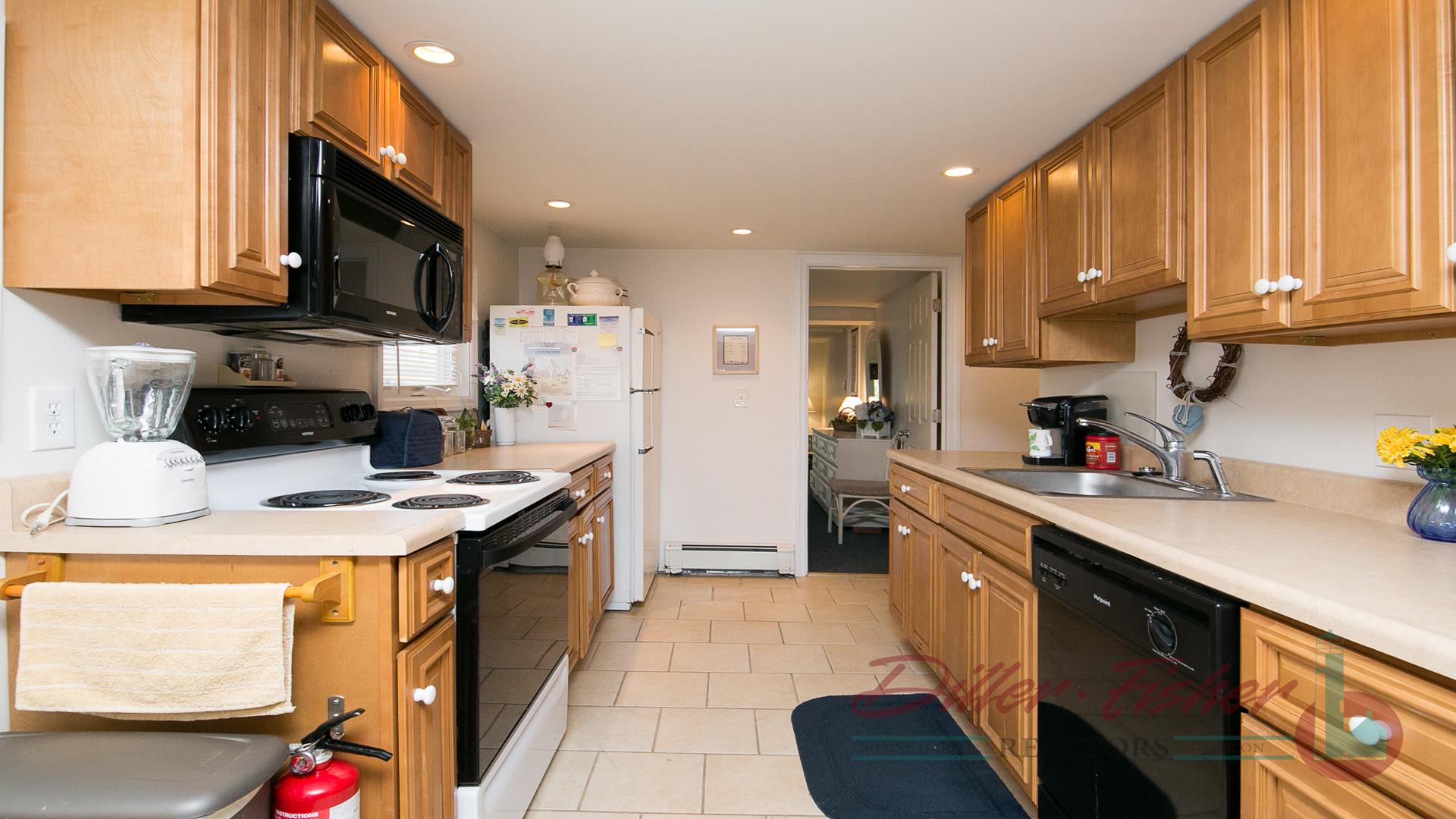 10711 Sunset Drive, Stone Harbor (Bay Front)