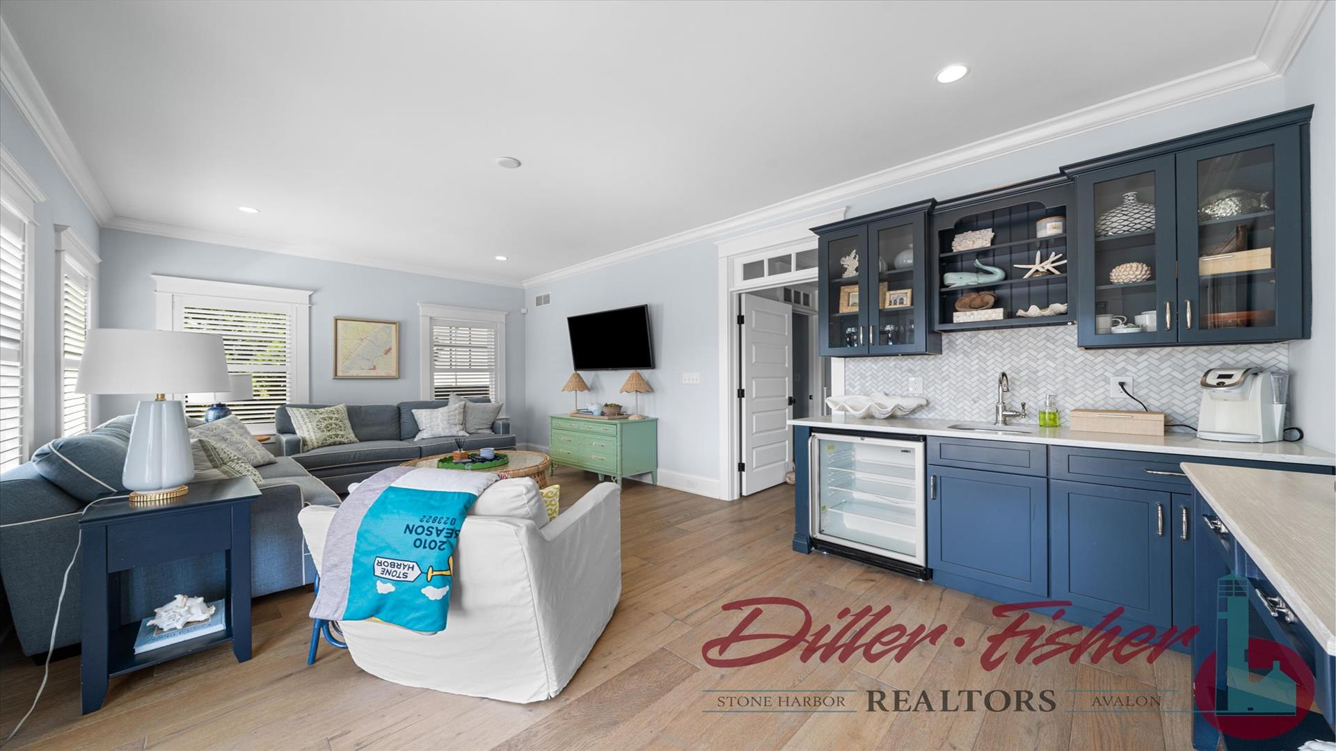 151 94th Street, Stone Harbor (Mid-Island)