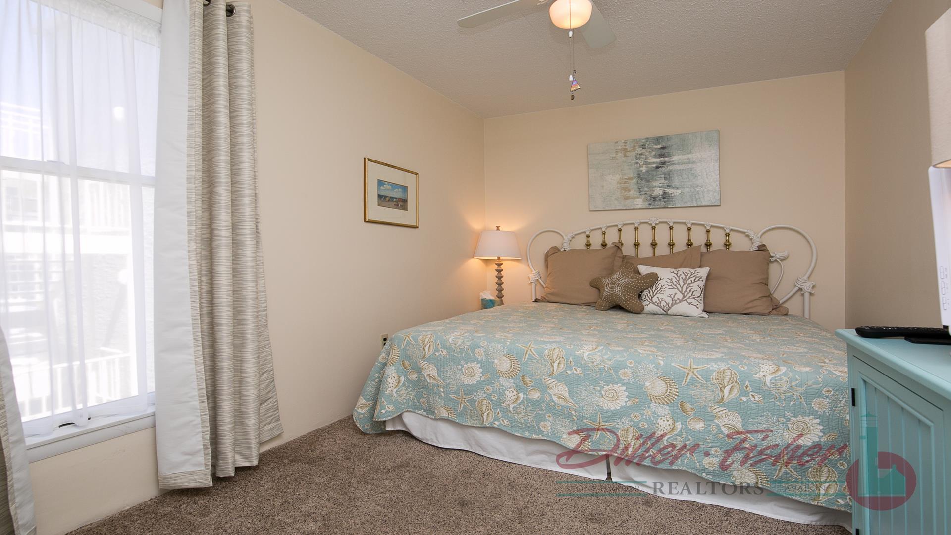 125 80th Street B2, Avalon (Beach Block)