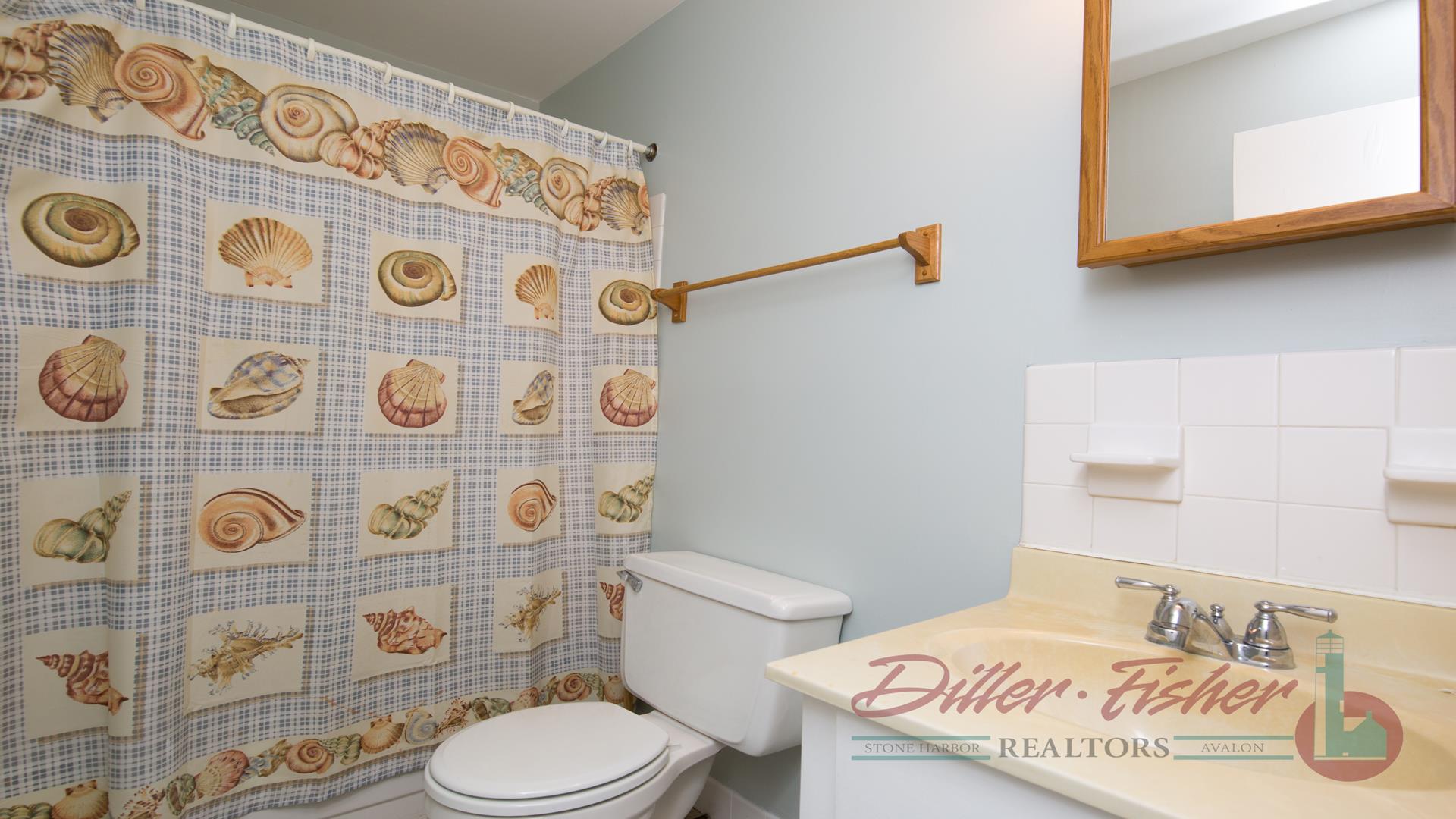 318 41st Street, Avalon (Mid-Island)