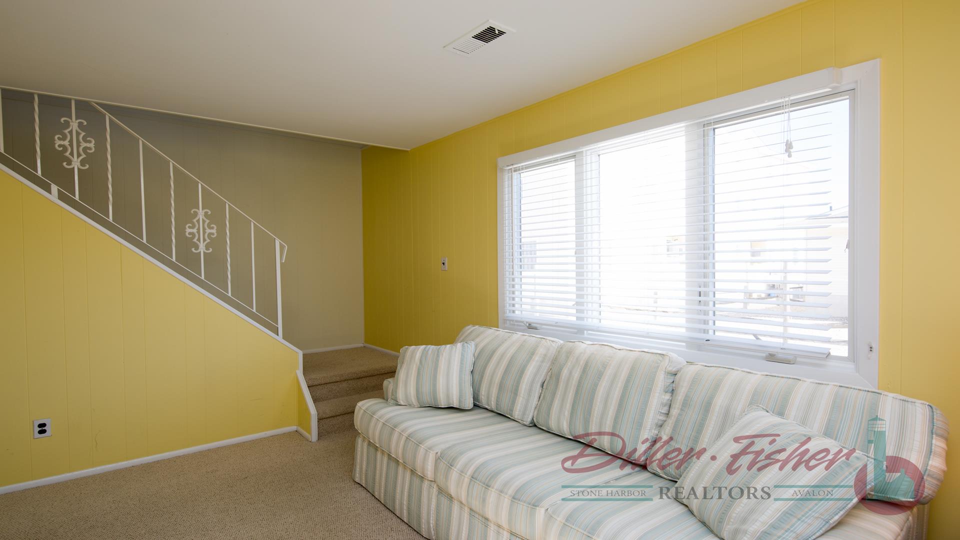 318 41st Street, Avalon (Mid-Island)