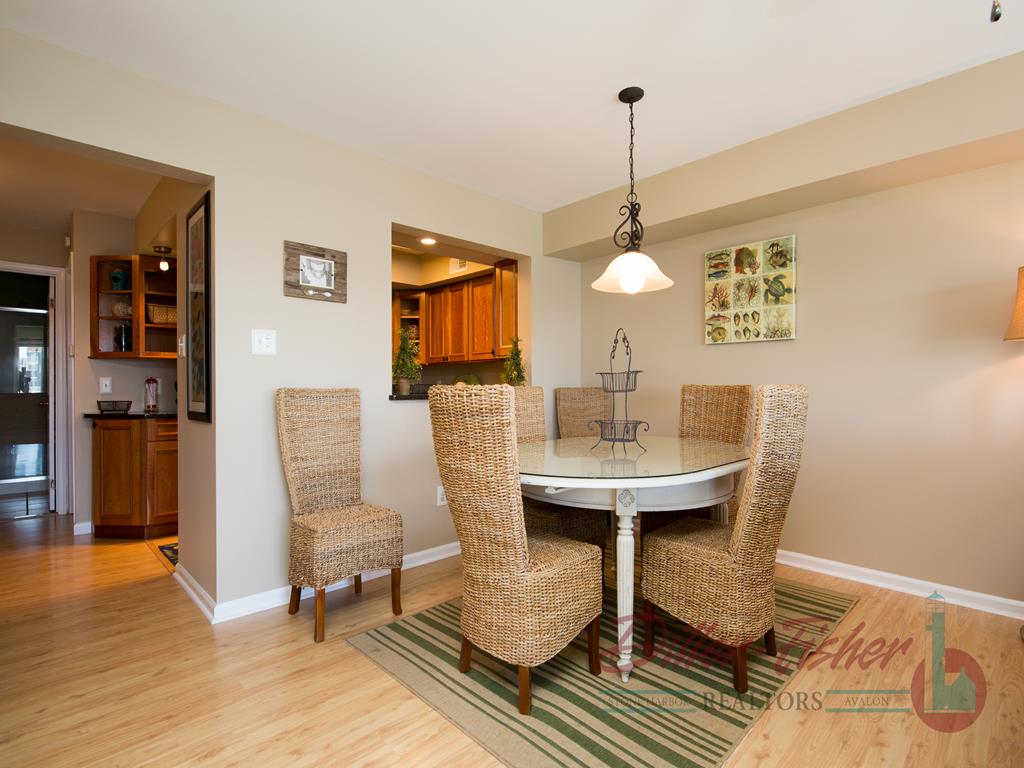 325 81st Street, Stone Harbor (Bay Front)