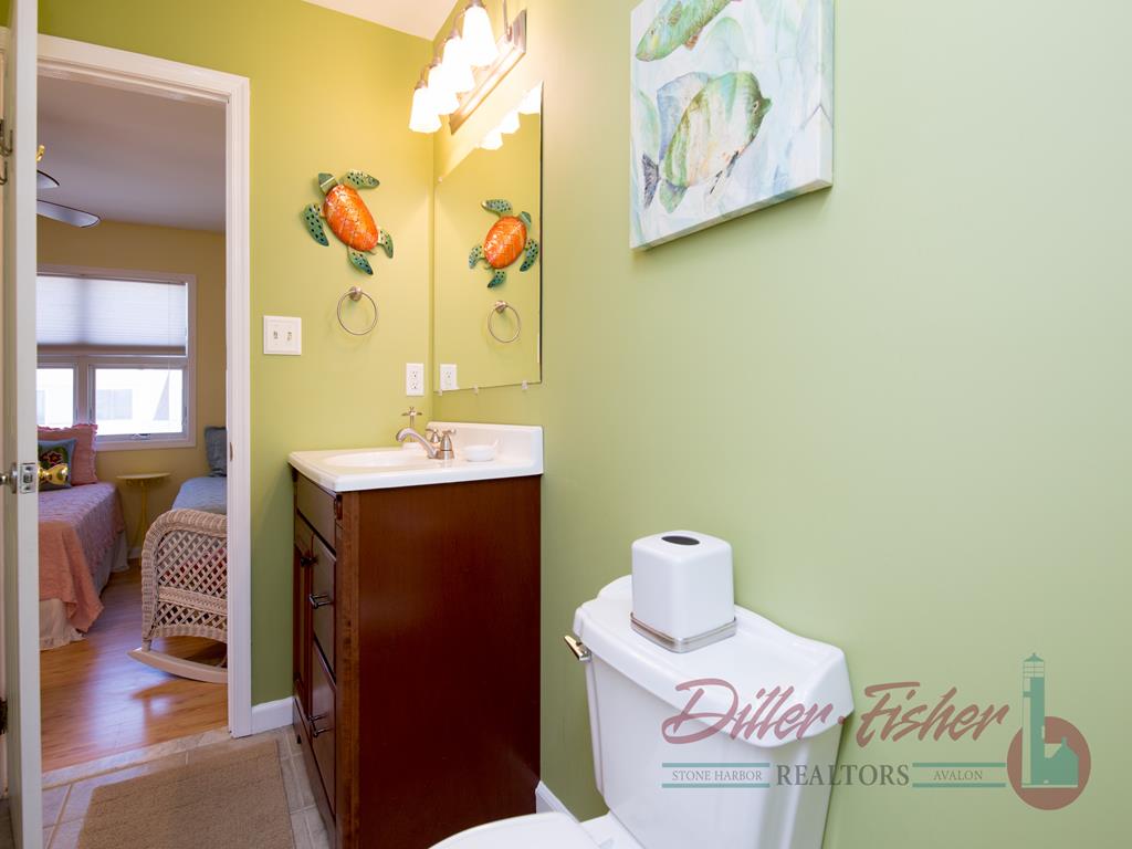 325 81st Street, Stone Harbor (Bay Front)