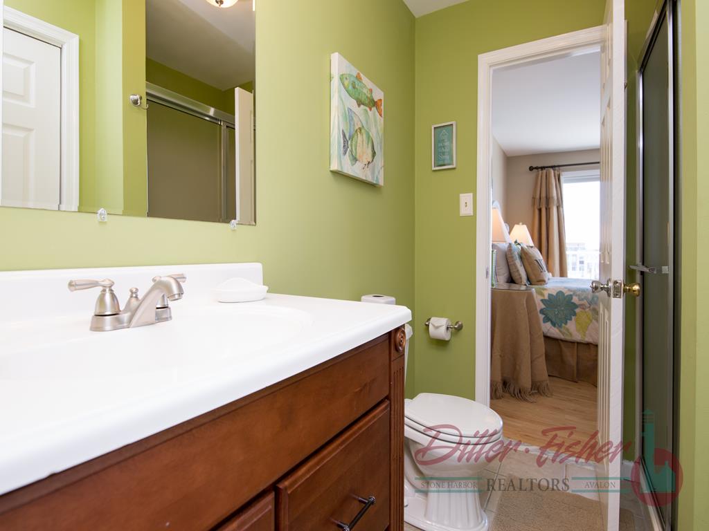 325 81st Street, Stone Harbor (Bay Front)