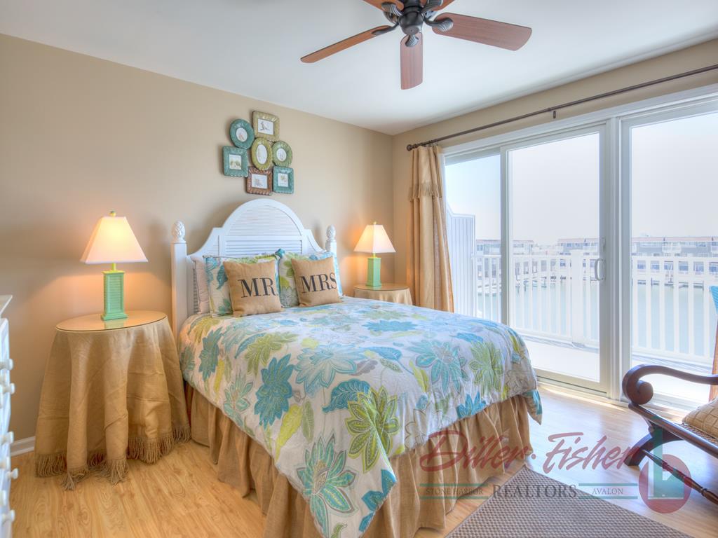 325 81st Street, Stone Harbor (Bay Front)