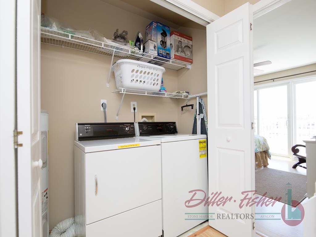 325 81st Street, Stone Harbor (Bay Front)