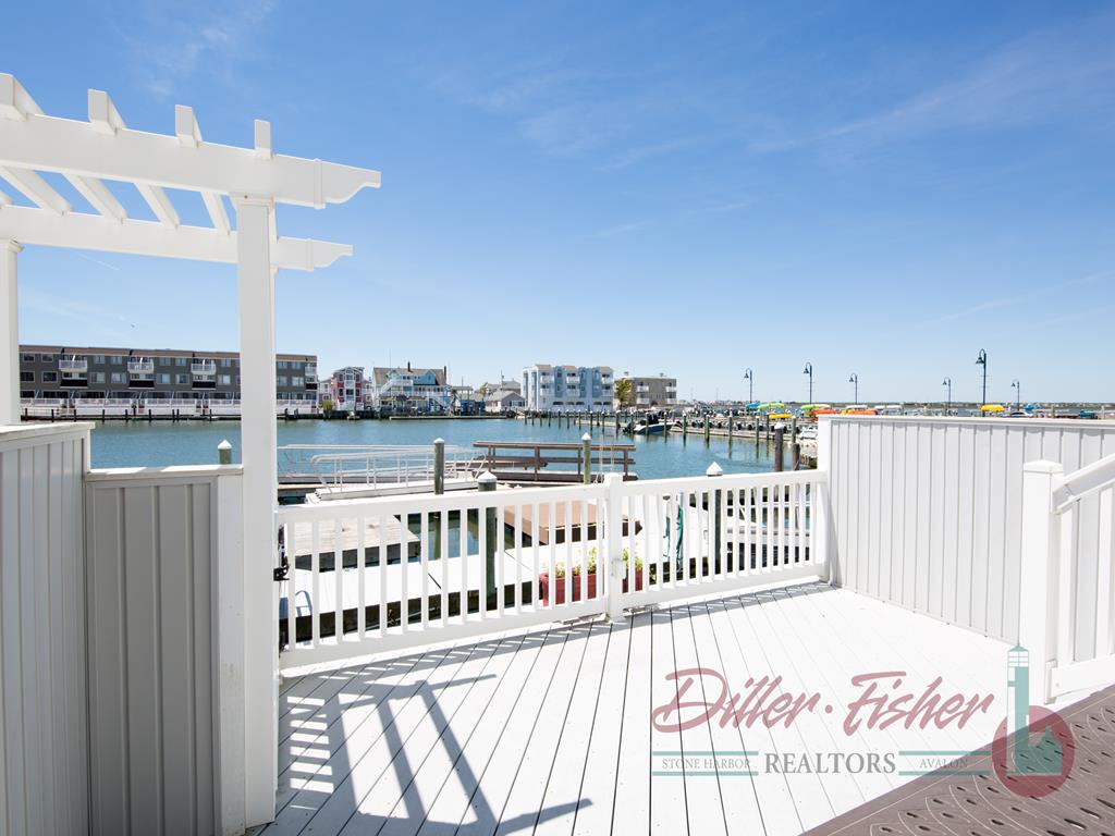 325 81st Street, Stone Harbor (Bay Front)