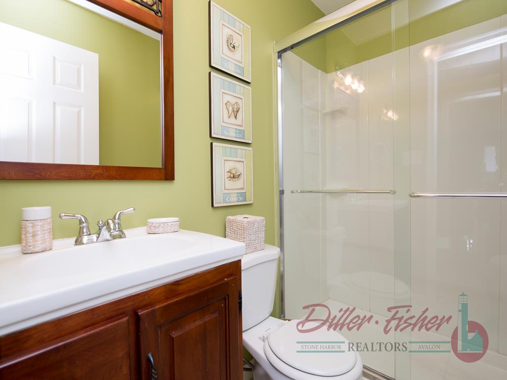 325 81st Street, Stone Harbor (Bay Front)