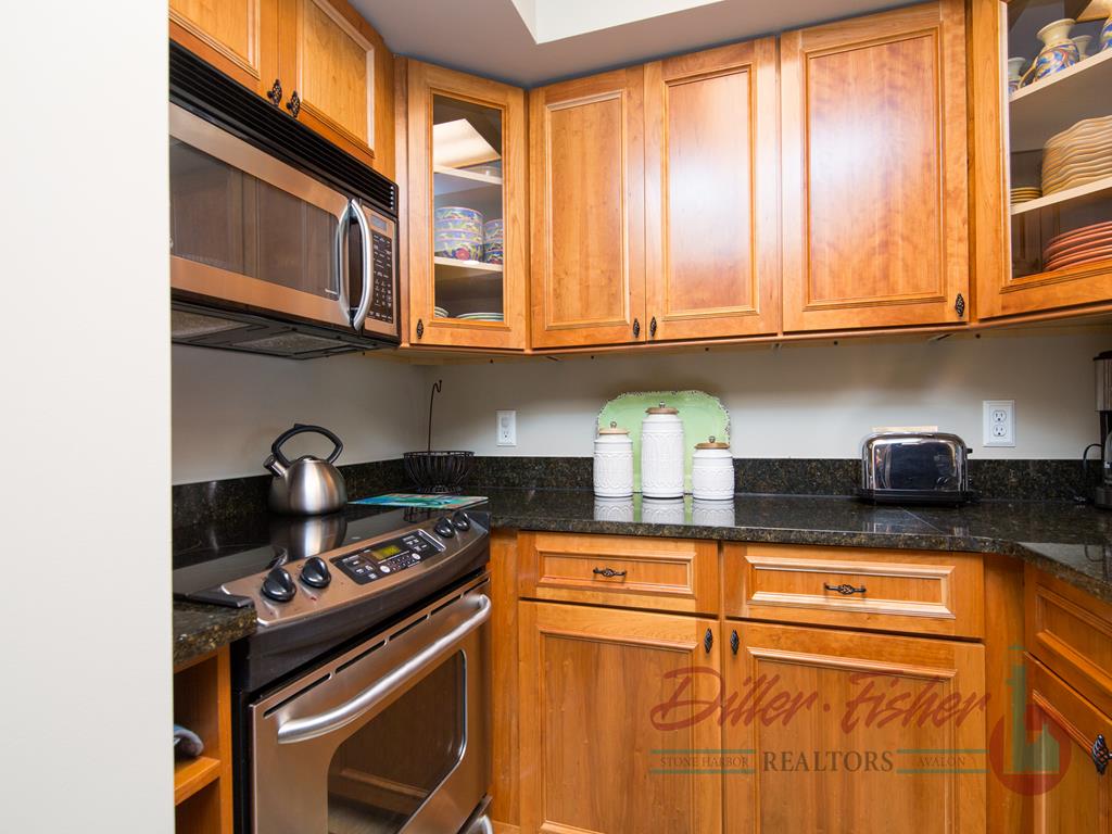 325 81st Street, Stone Harbor (Bay Front)