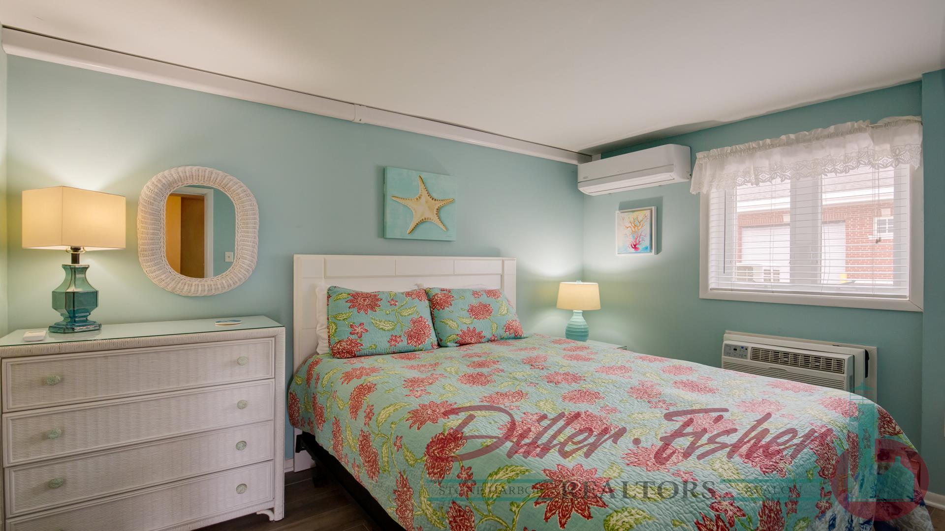 151 95th Street, Stone Harbor (Mid-Island)