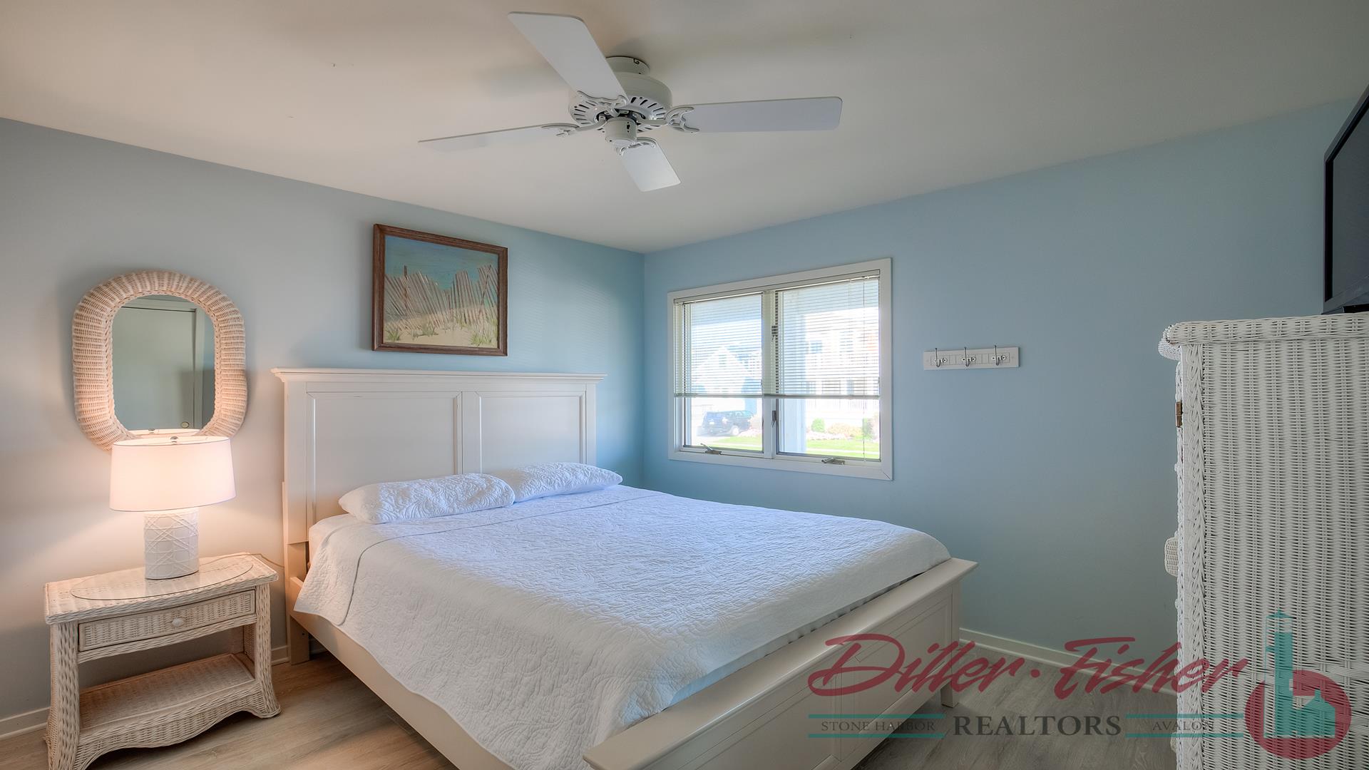 271 82nd Street, Stone Harbor (Mid-Island)