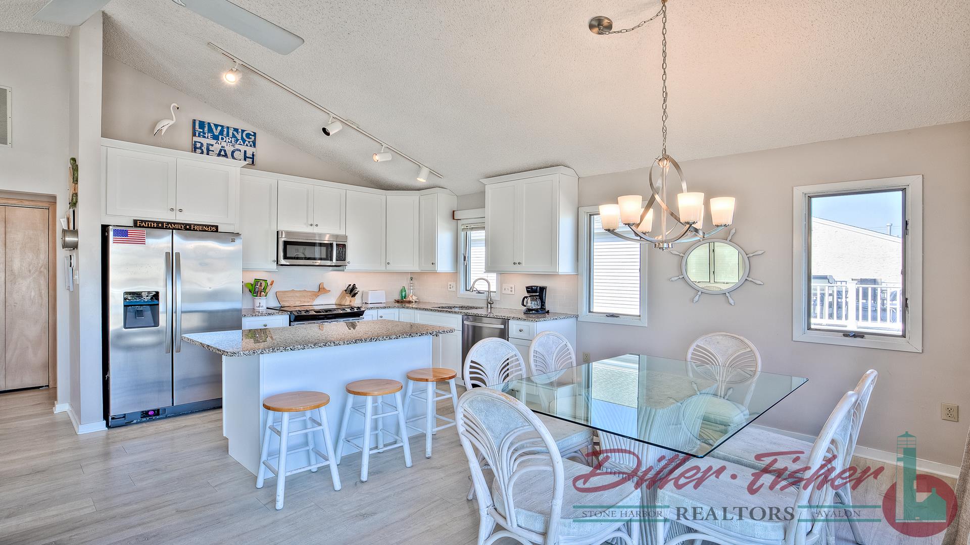 271 82nd Street, Stone Harbor (Mid-Island)