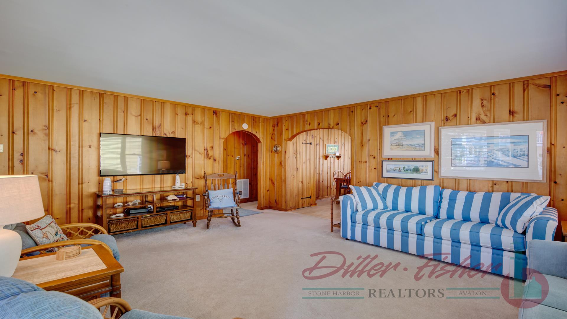 255 89th Street, Stone Harbor (Mid-Island)