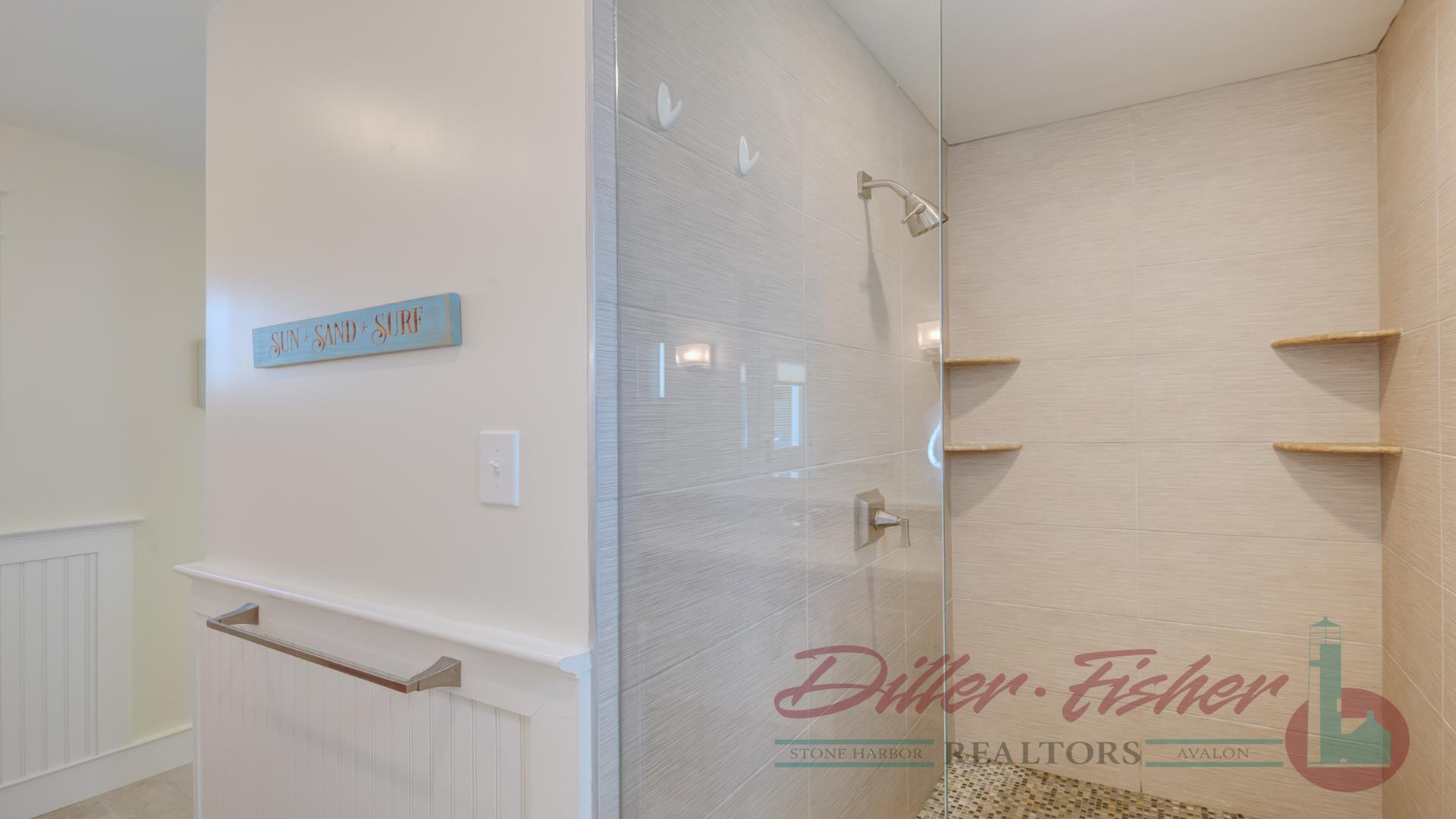 255 89th Street, Stone Harbor (Mid-Island)