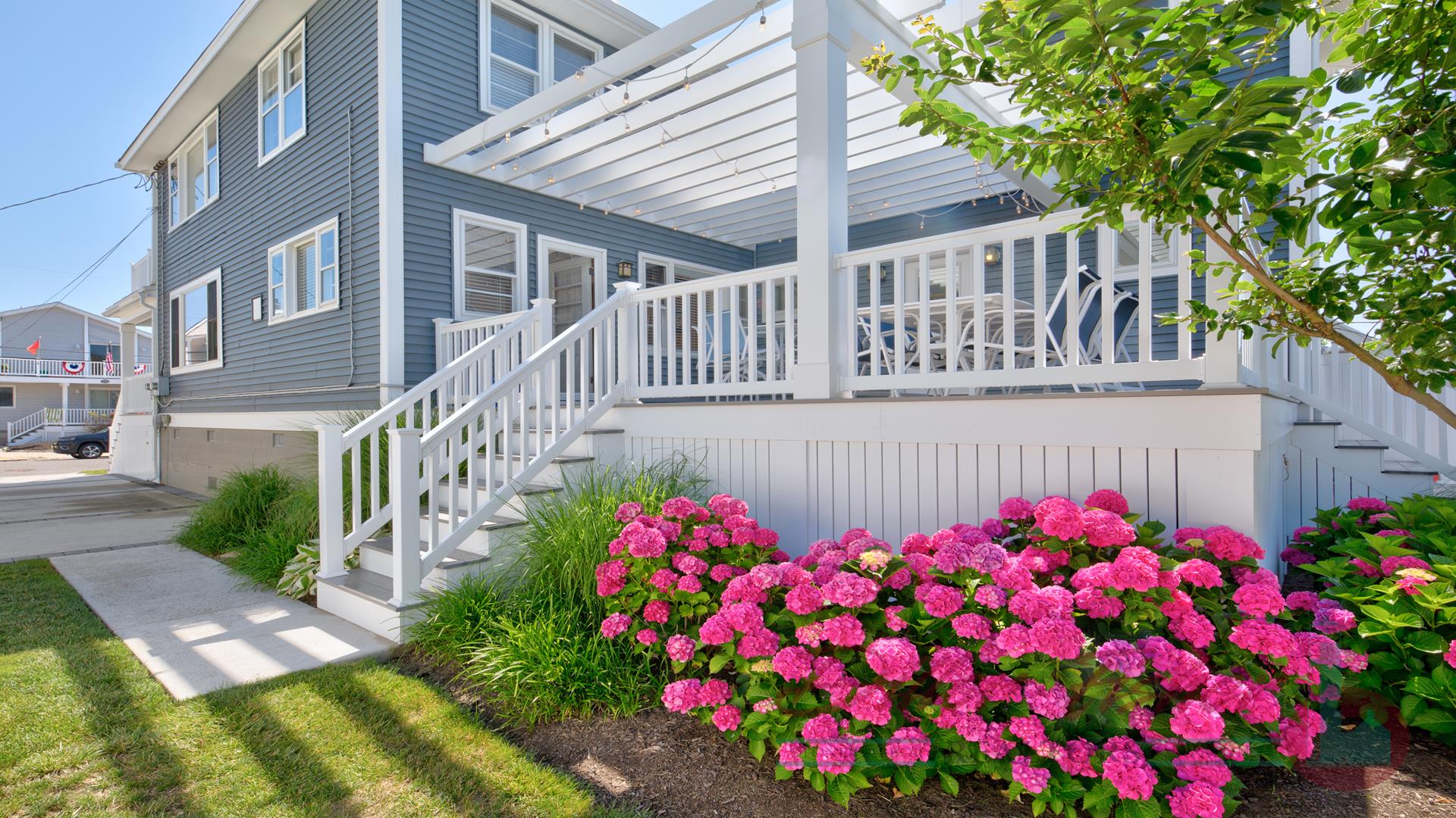 255 89th Street, Stone Harbor (Mid-Island)