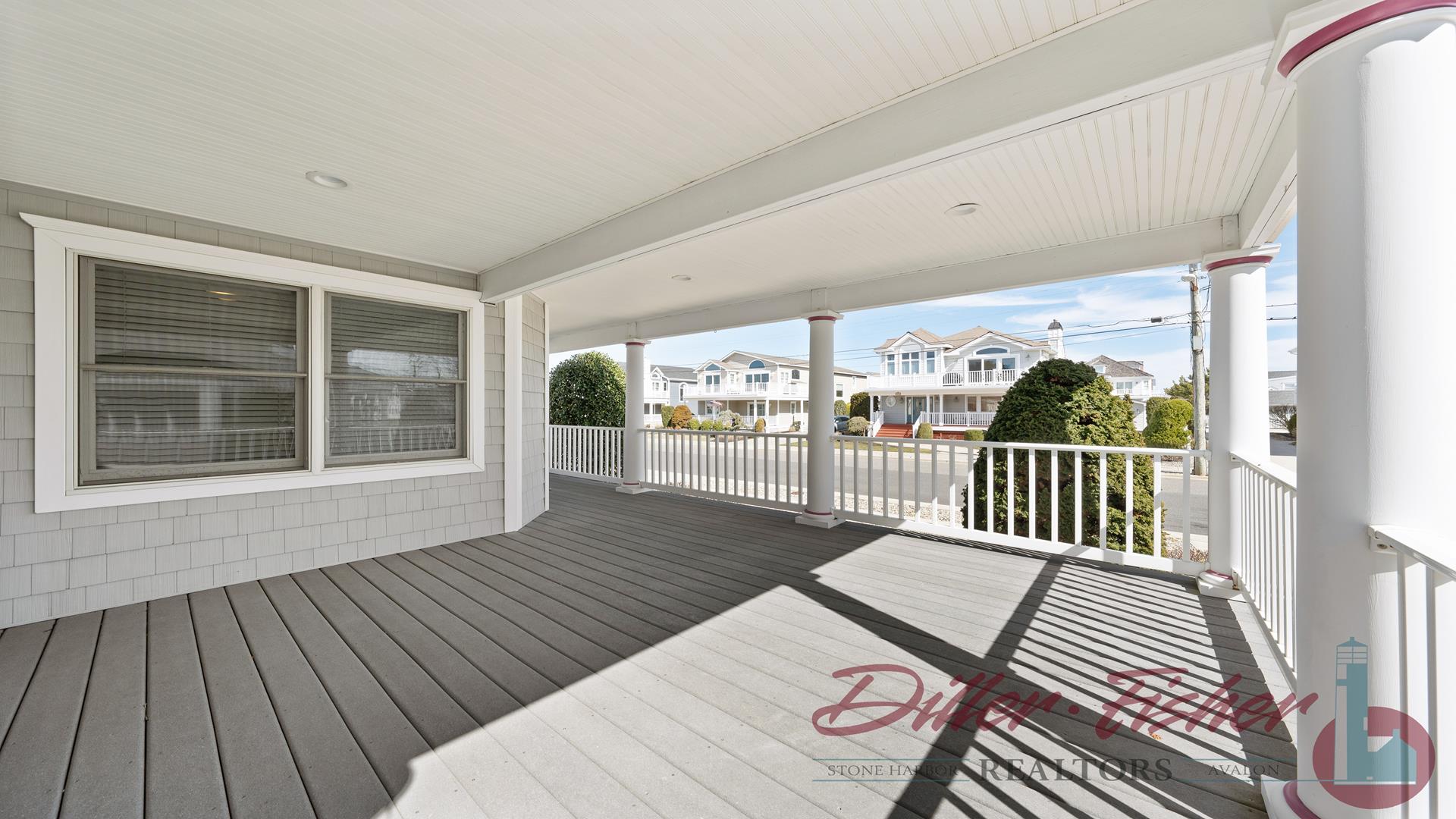 123 90TH STREET, STONE HARBOR (Center)