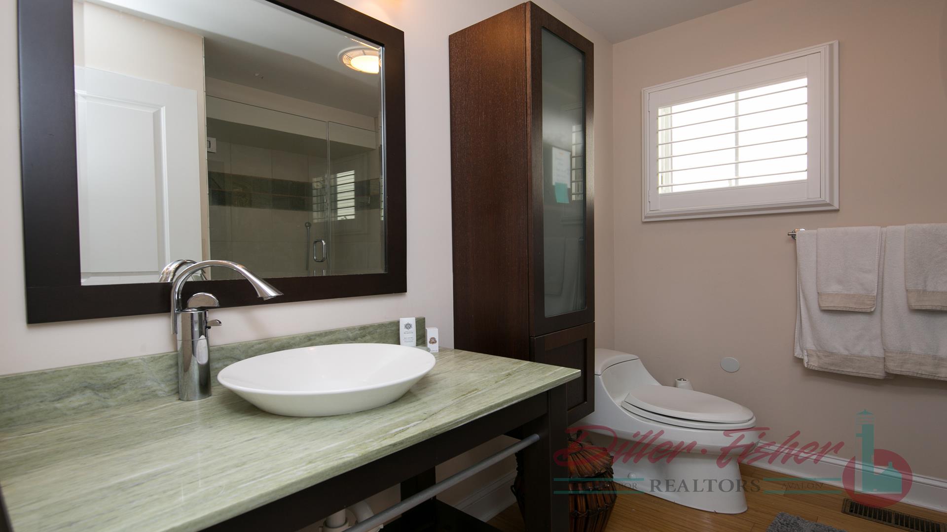 9421 Sunset Drive, Stone Harbor (Bay Front)