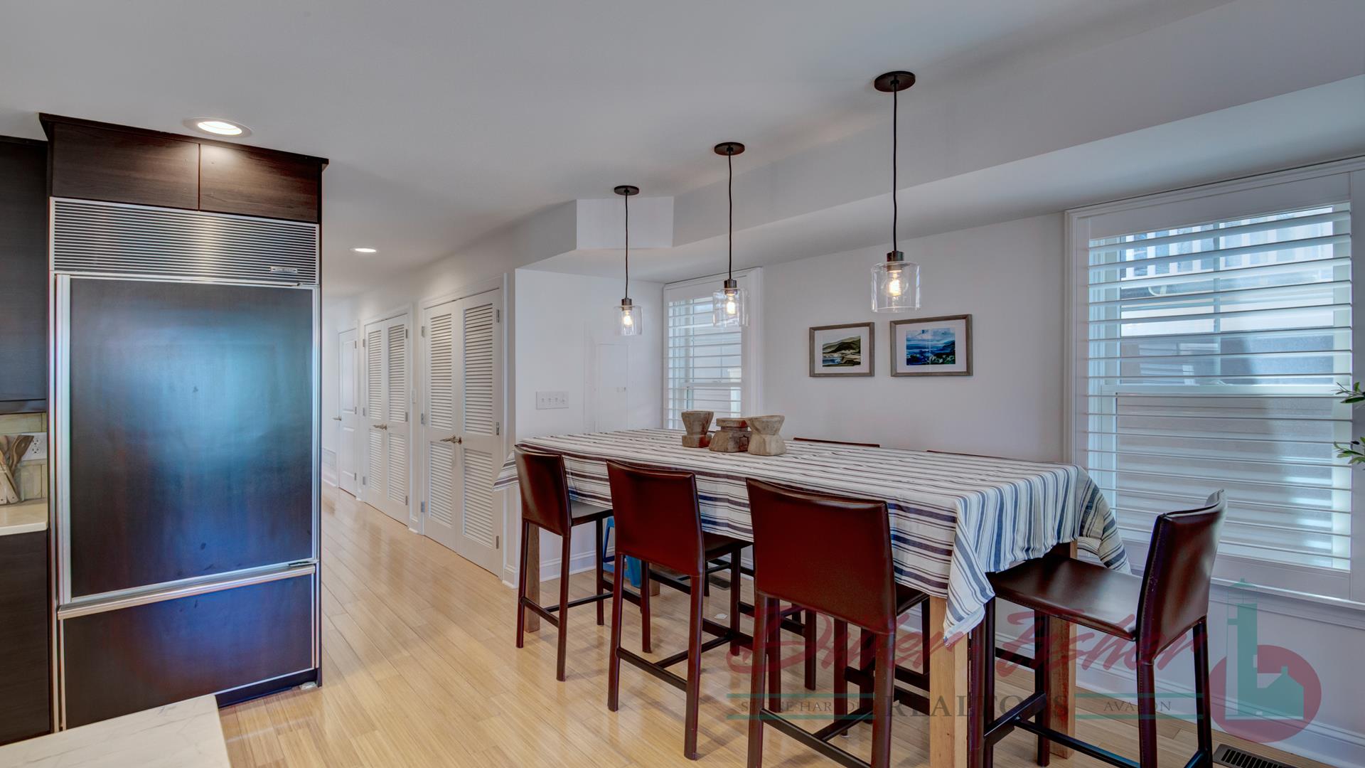 9421 Sunset Drive, Stone Harbor (Bay Front)