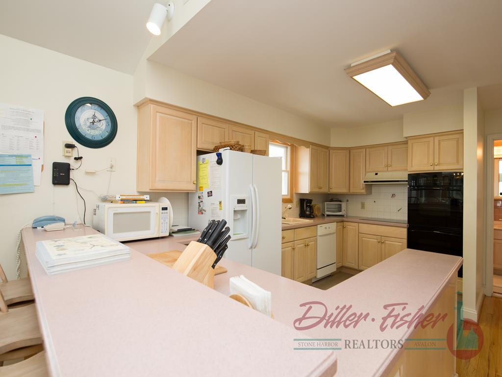 77 38th Street, Avalon (Beach Front)