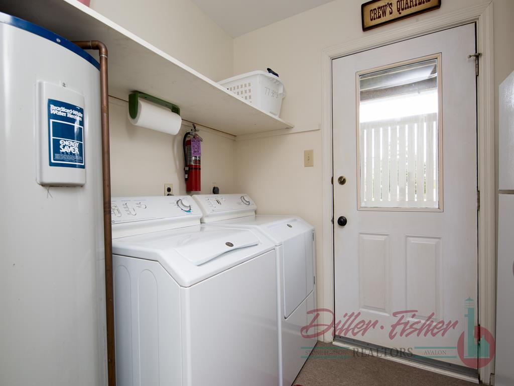 77 38th Street, Avalon (Beach Front)