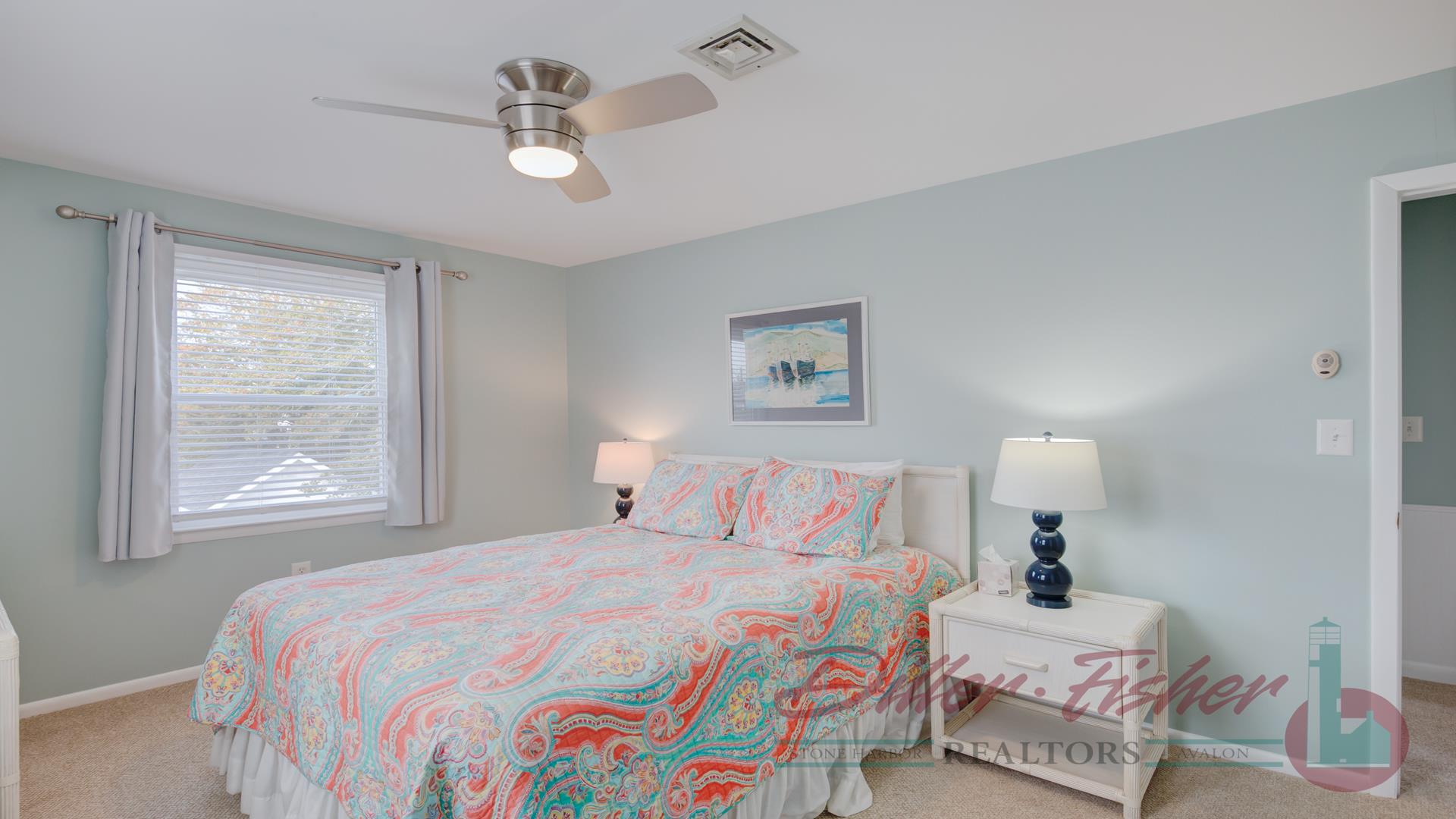 10015 Third Avenue, Stone Harbor (Mid-Island)