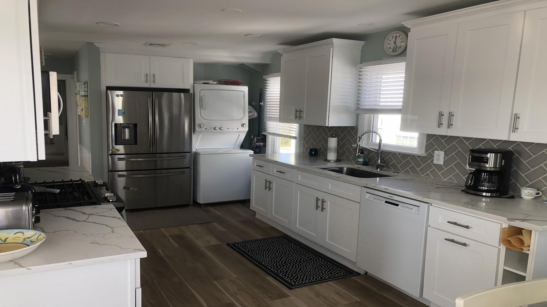 10015 Third Avenue, Stone Harbor (Mid-Island)