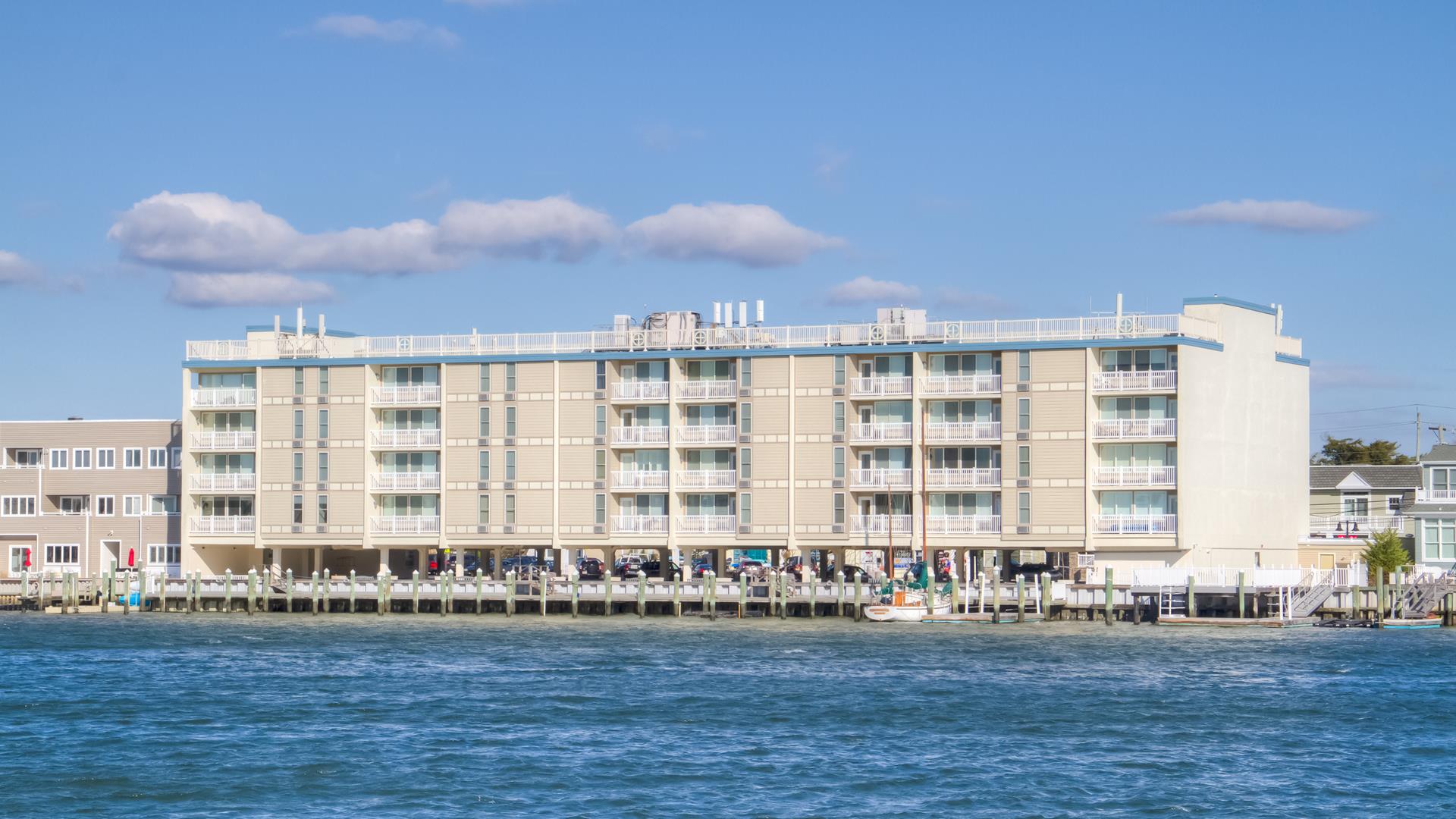 351 96th Street, Stone Harbor (Mid-Island)