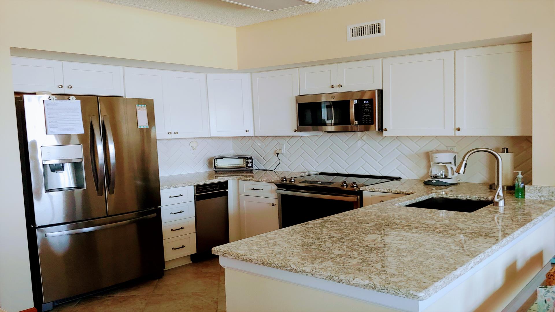 9600 First Avenue, Stone Harbor (Beach Front) - Picture 4
