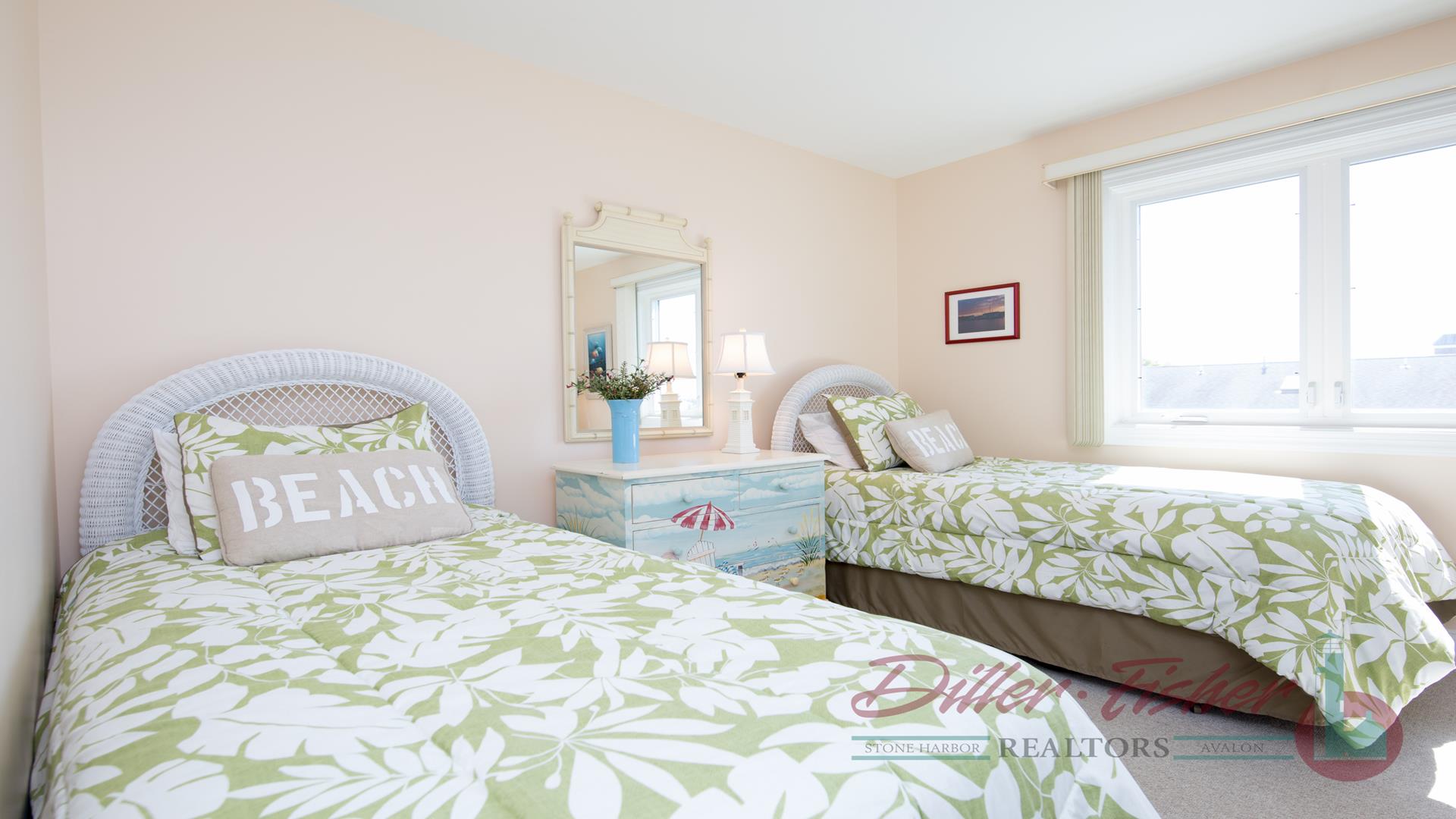 10726 Third Avenue A10, Stone Harbor (Mid-Island)
