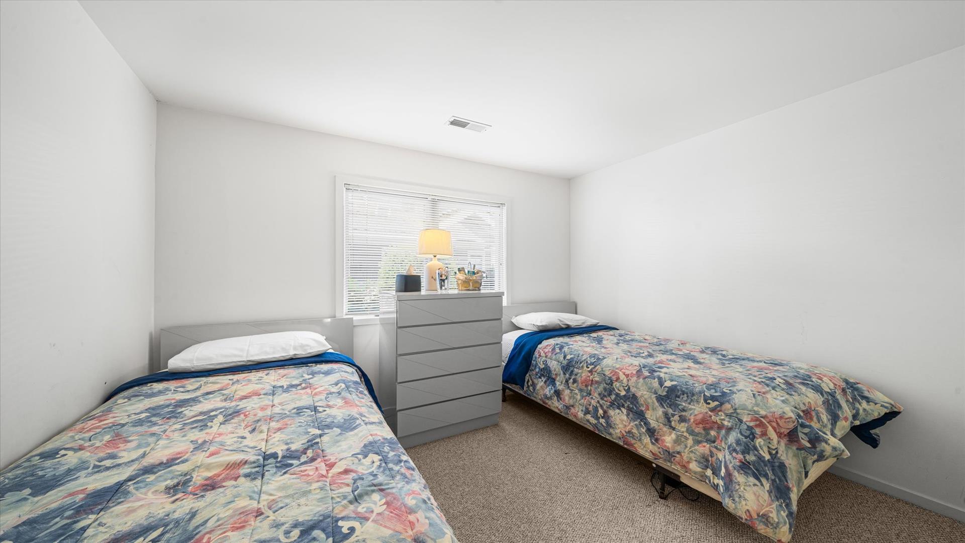 131 107th Street, Stone Harbor (Mid-Island)