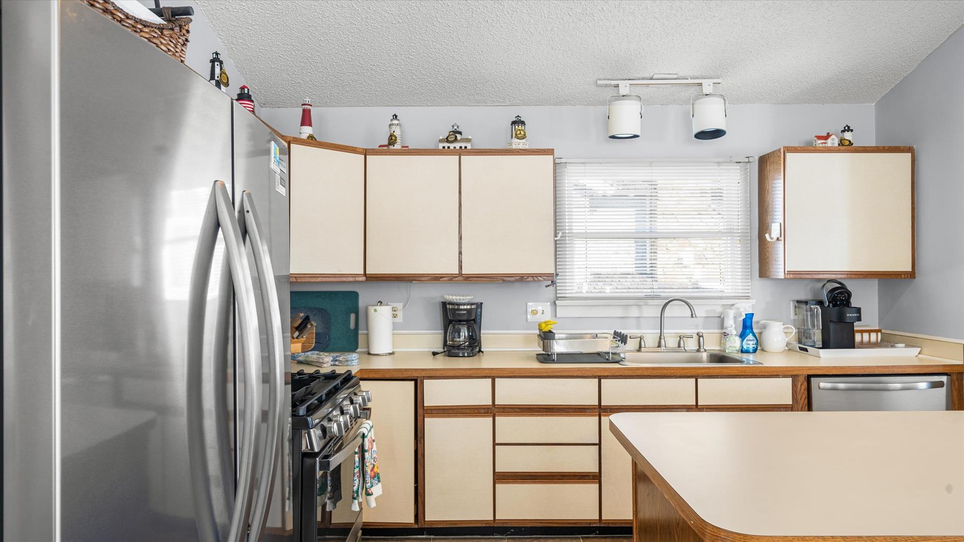 131 107th Street, Stone Harbor (Mid-Island)