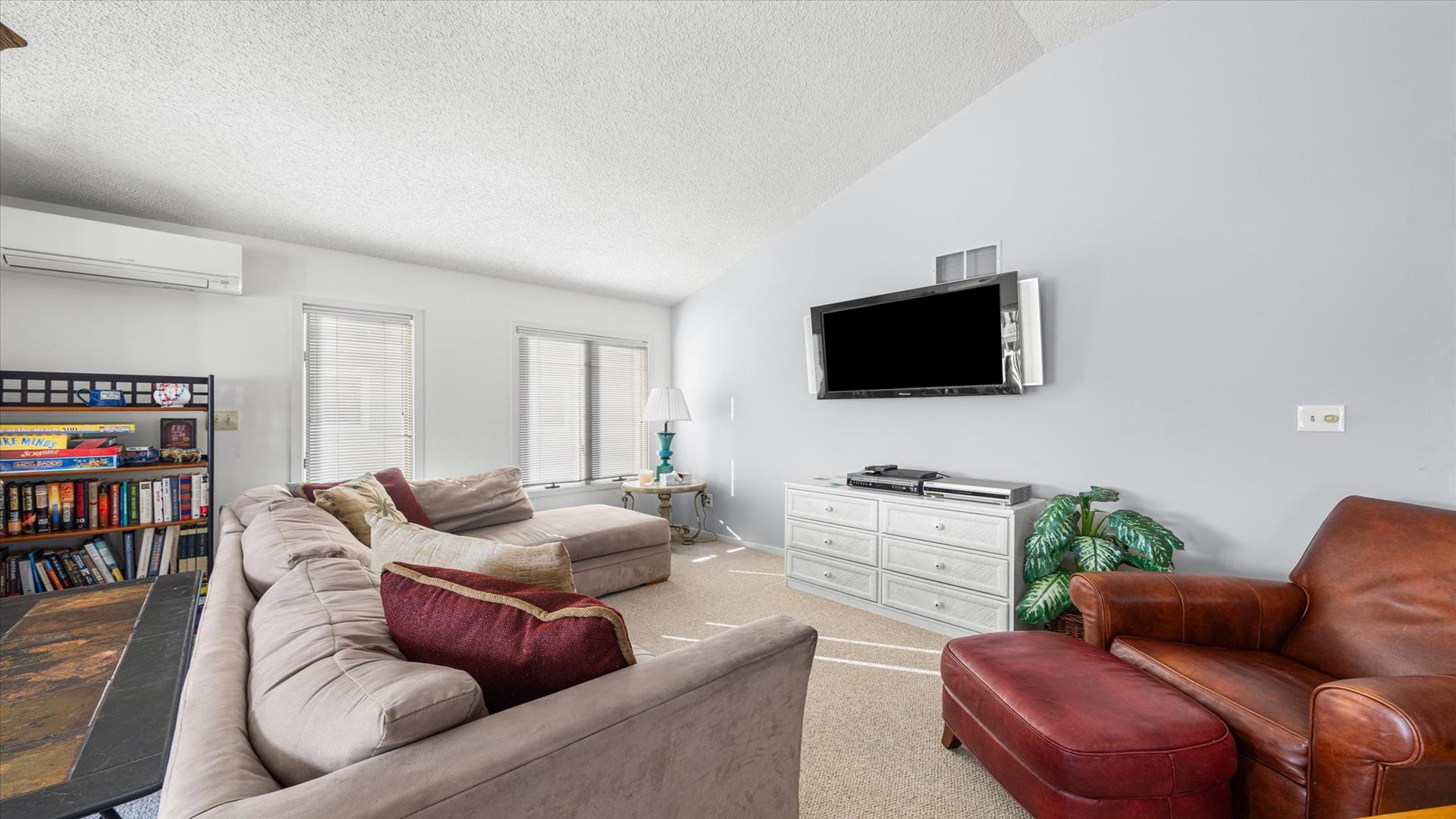 131 107th Street, Stone Harbor (Mid-Island)